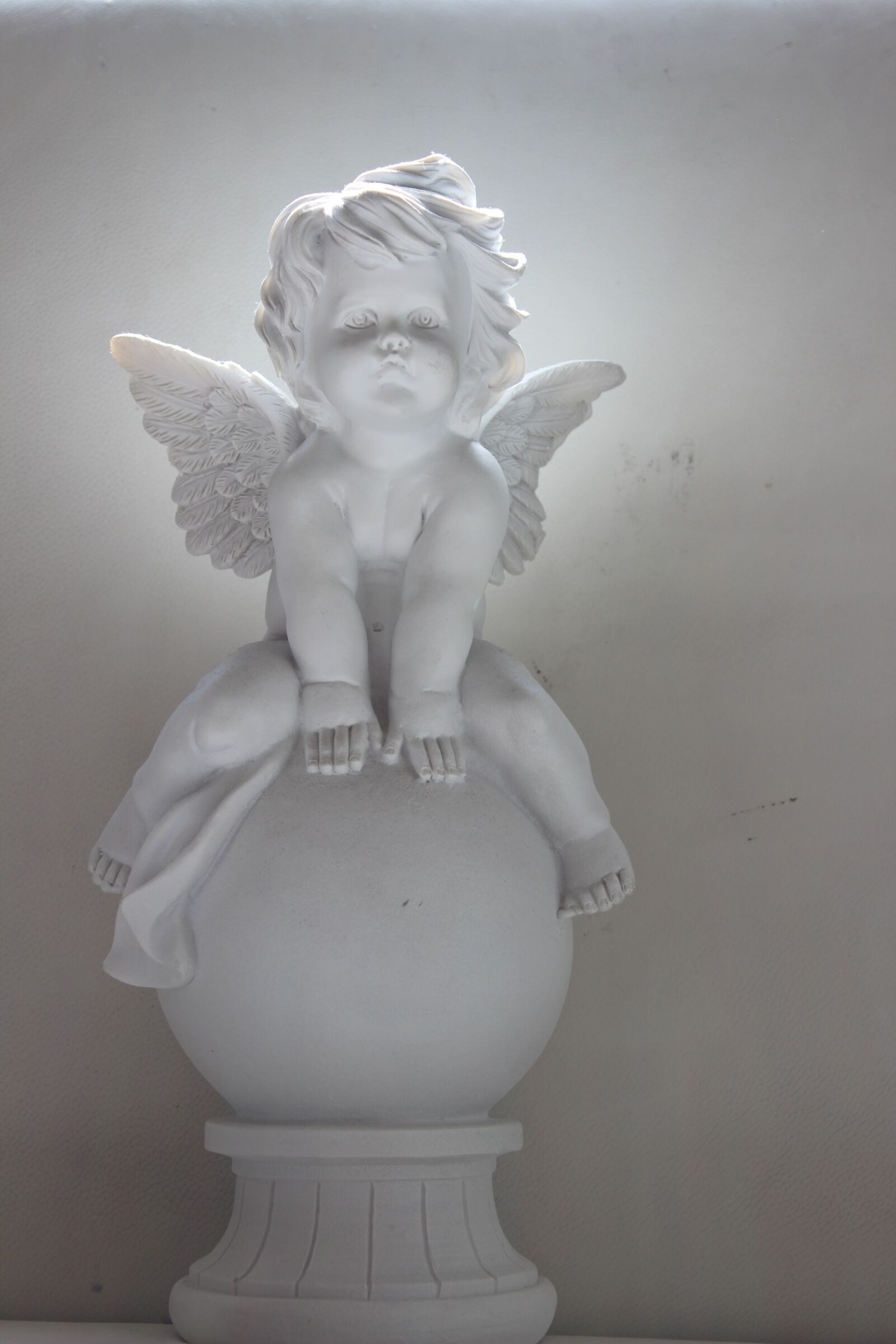Canon EOS 600D (Rebel EOS T3i / EOS Kiss X5) sample photo. Angel, angels, re photography