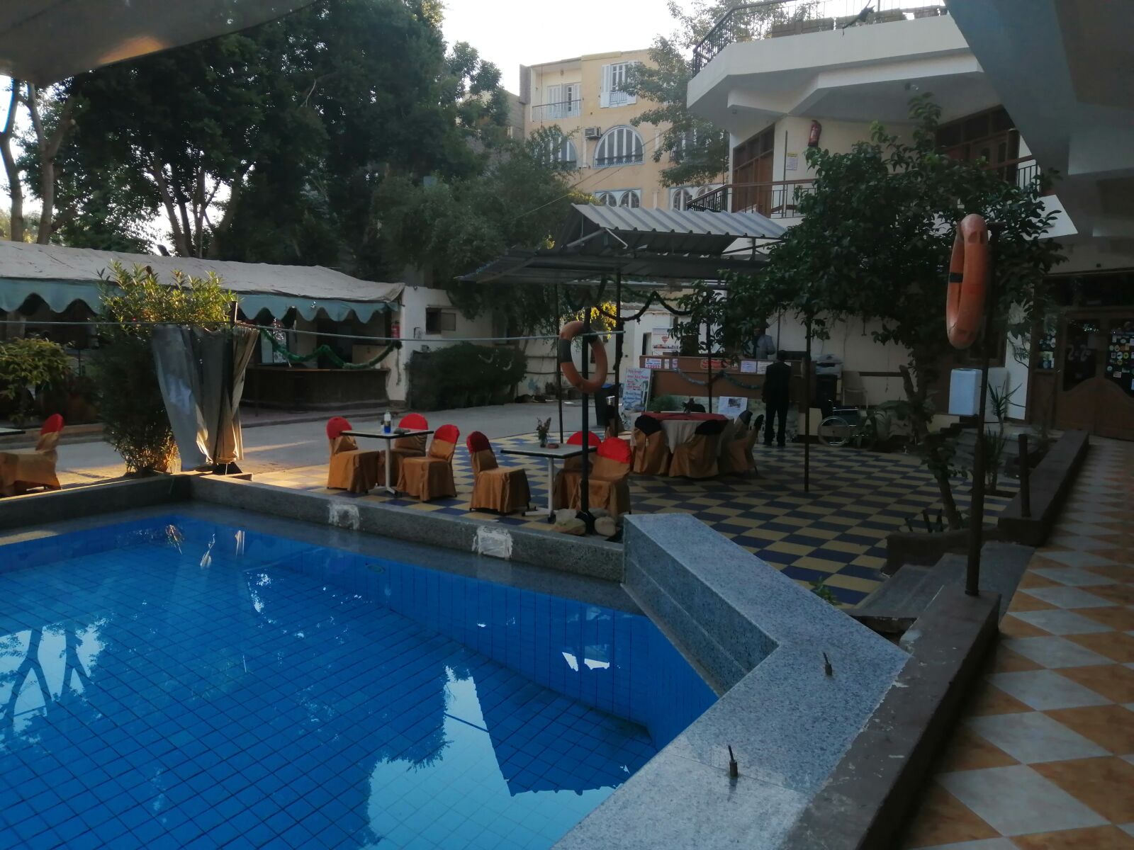 HUAWEI JKM-LX1 sample photo. Decor, hotel, travel photography