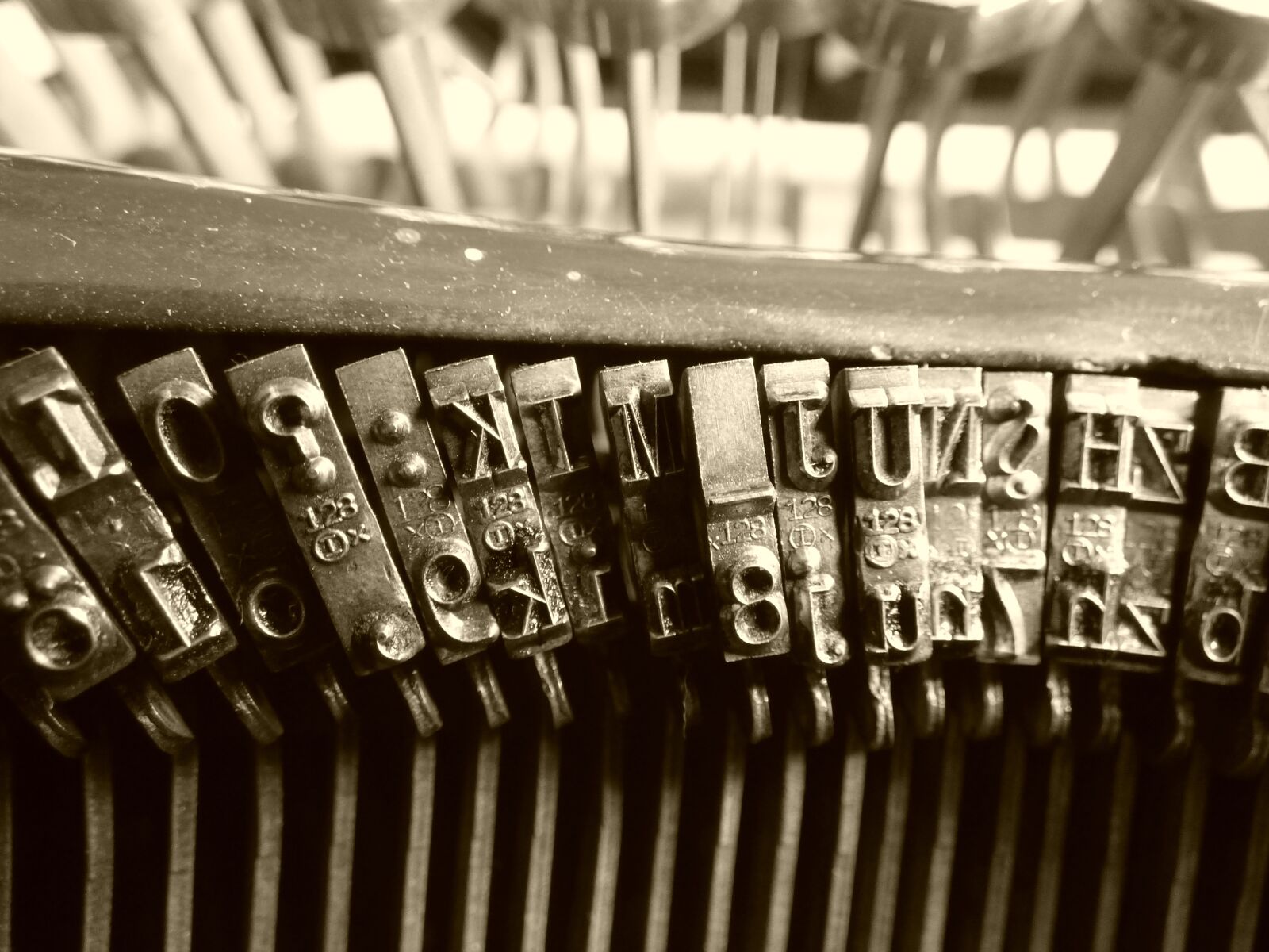 Panasonic DMC-FZ72 sample photo. Typewriter, letters, old photography