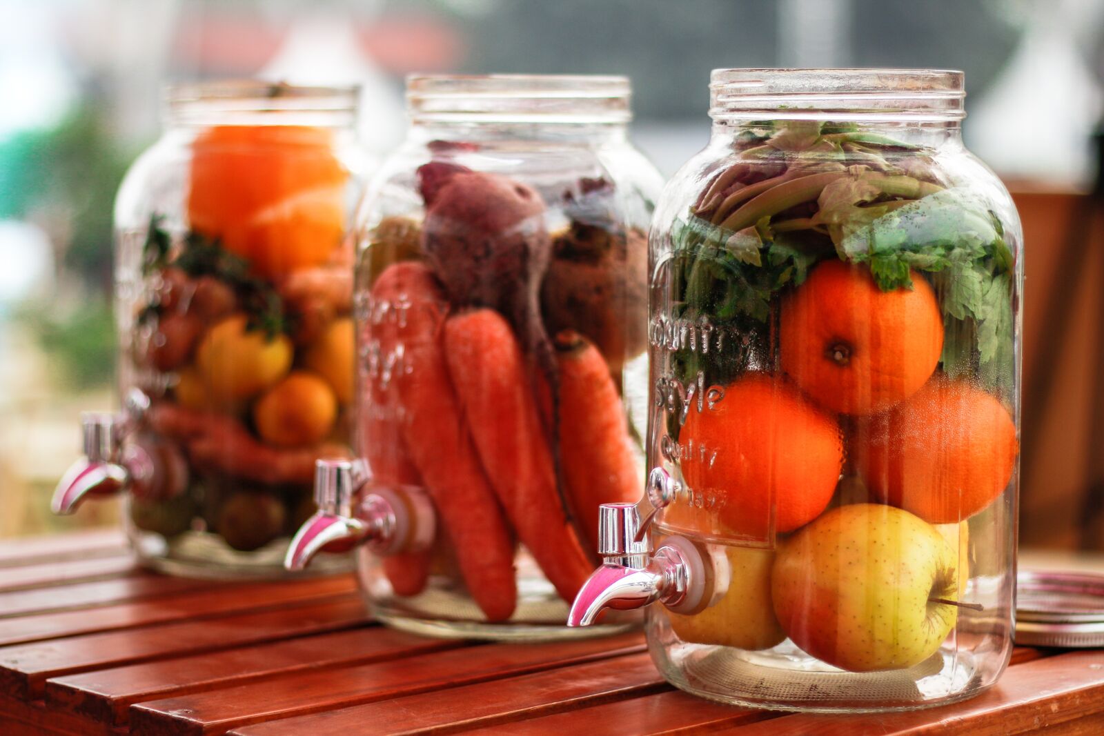 Canon EOS 70D sample photo. Fruit, fruits, glass jar photography