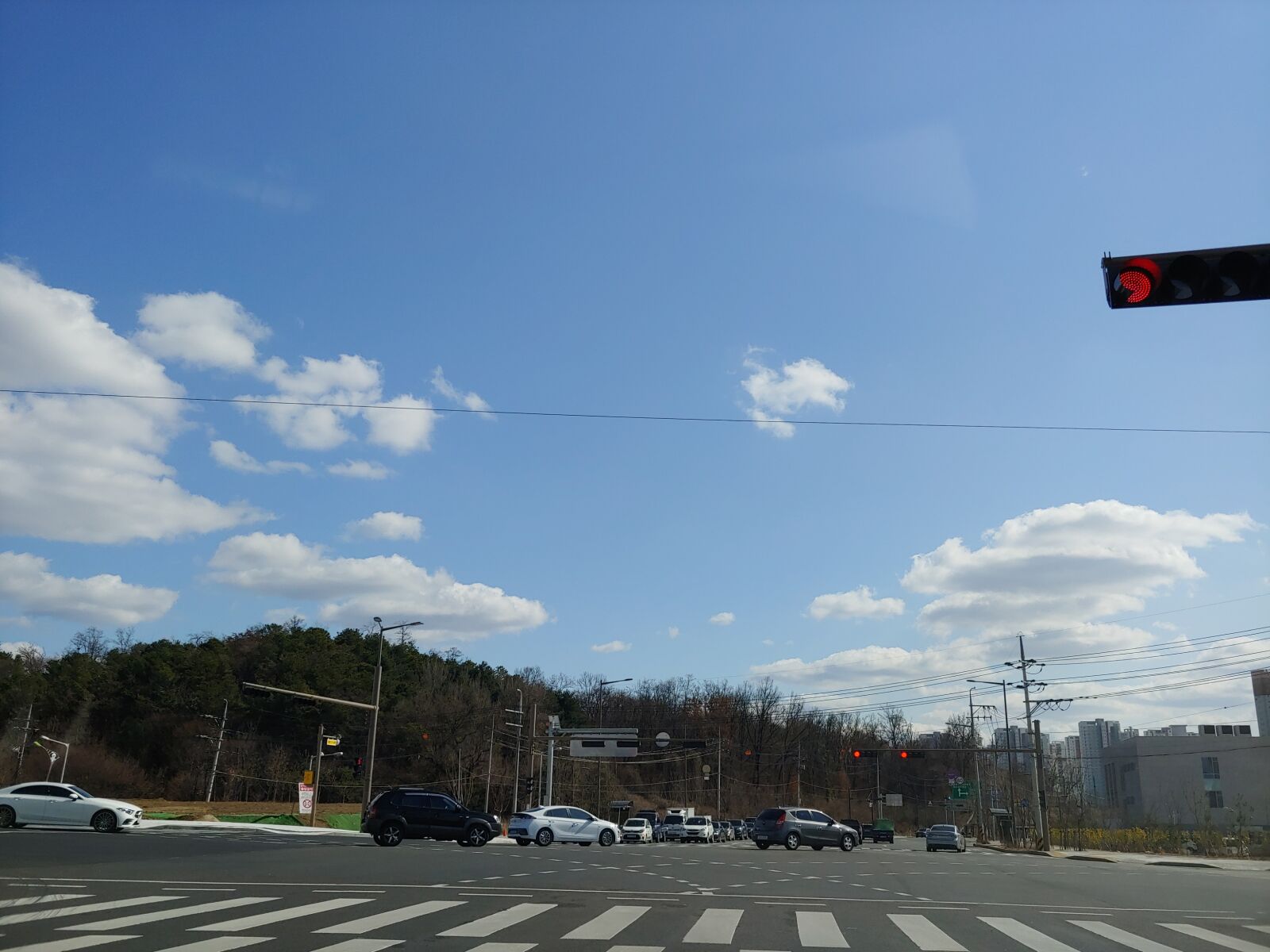 LG G7 THINQ sample photo. Sky, cloud, road photography