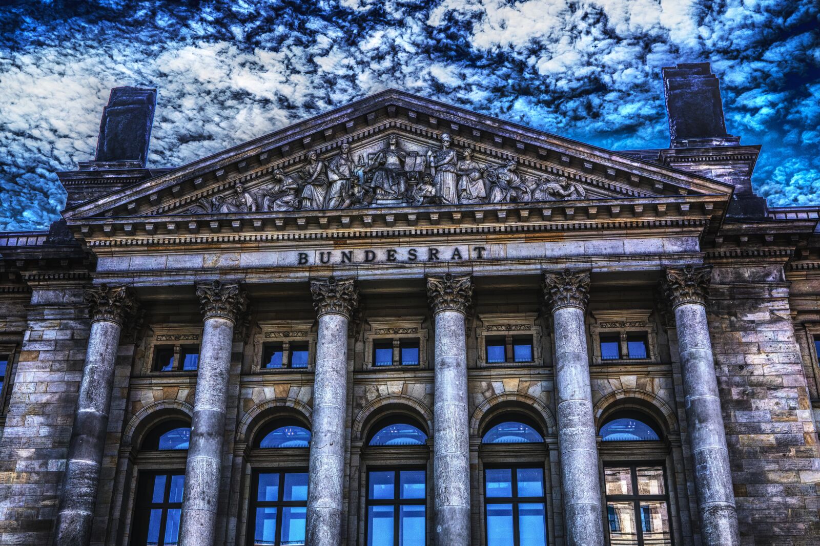 Sony a6300 + Sigma 30mm F2.8 EX DN sample photo. Architecture, berlin, building, bundeshaus photography