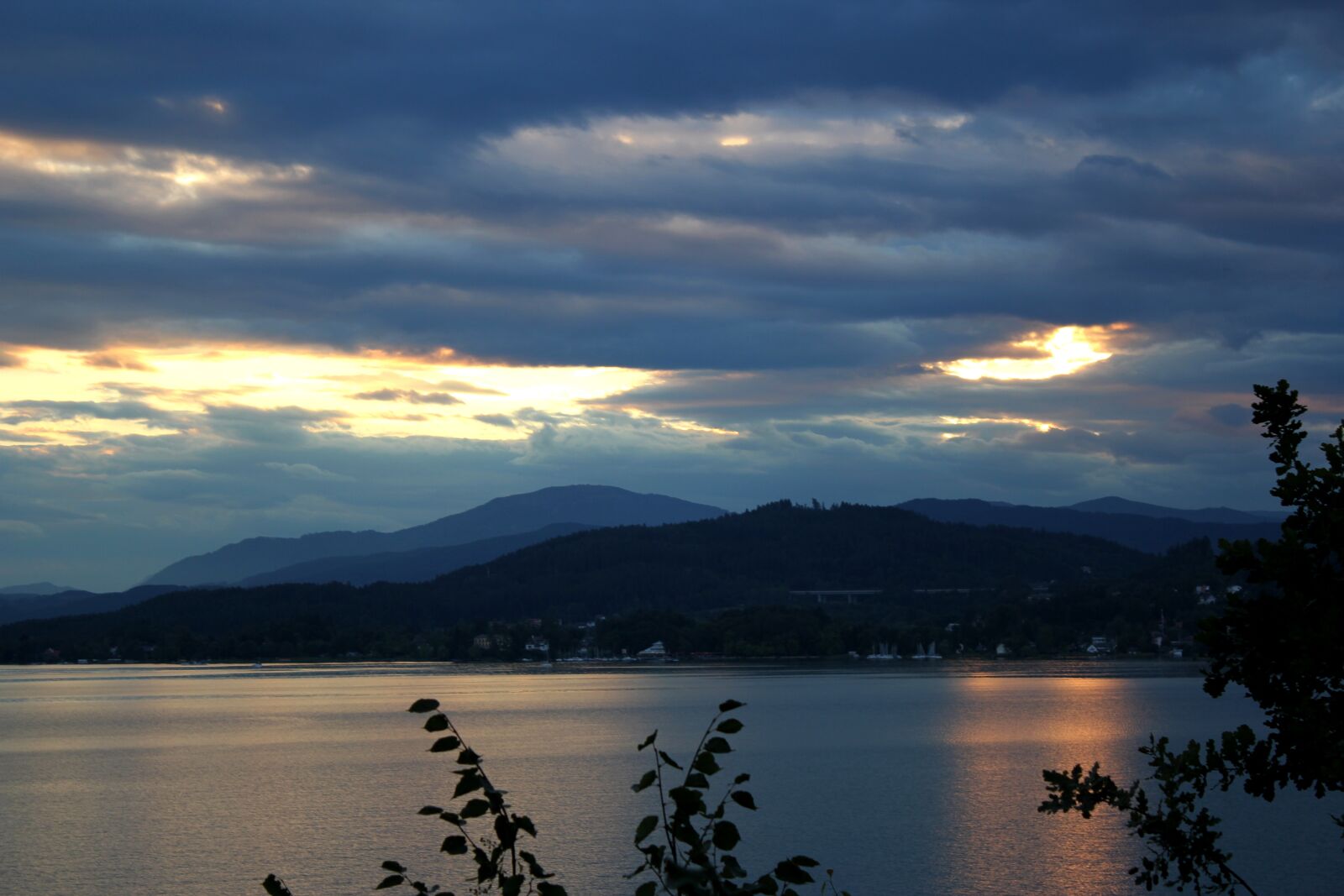 Canon EOS 550D (EOS Rebel T2i / EOS Kiss X4) sample photo. W rthersee klagenfurt, austria photography
