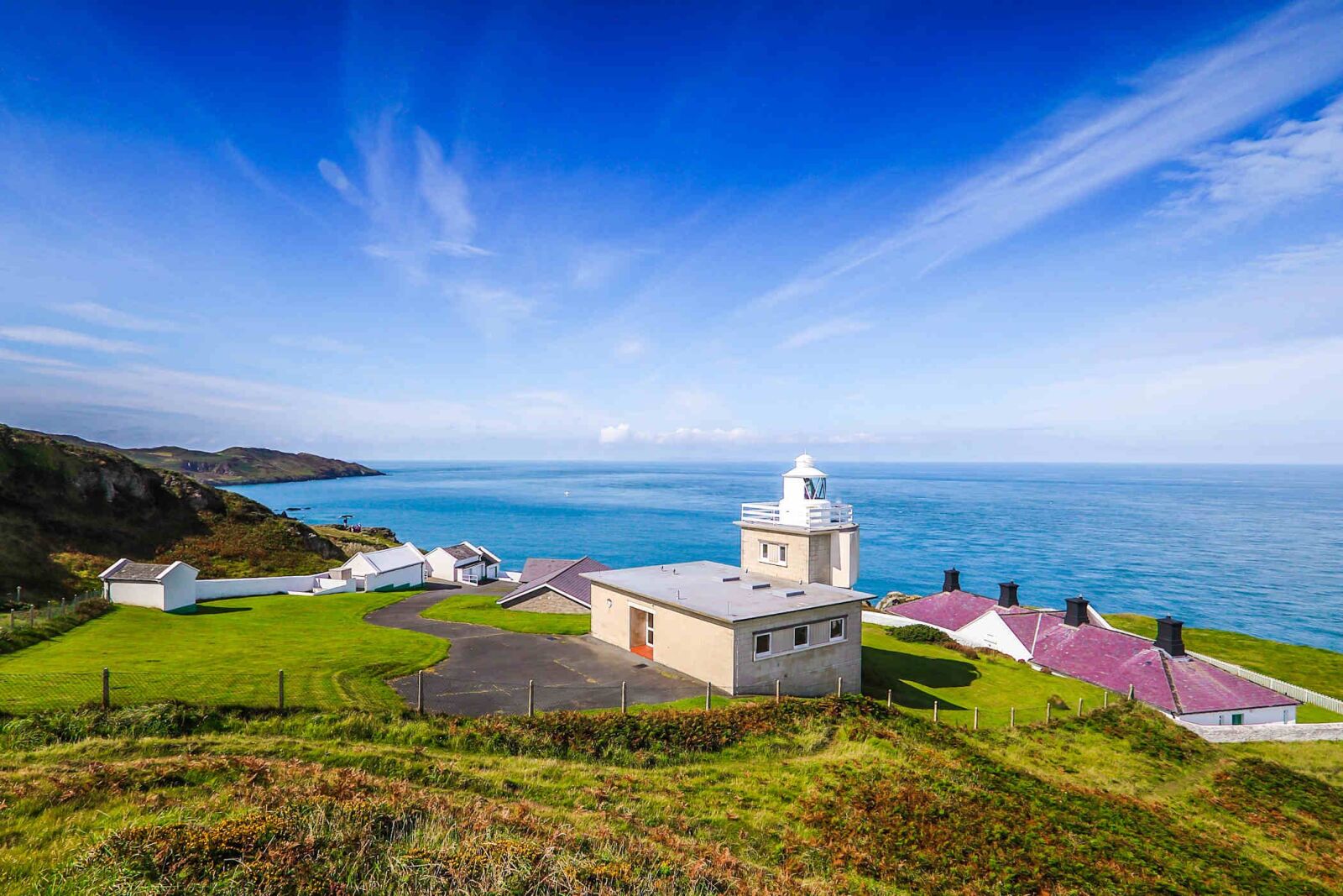 Canon EOS 5D Mark IV + Canon EF 16-35mm F2.8L II USM sample photo. Lighthouse, ocean, coast photography