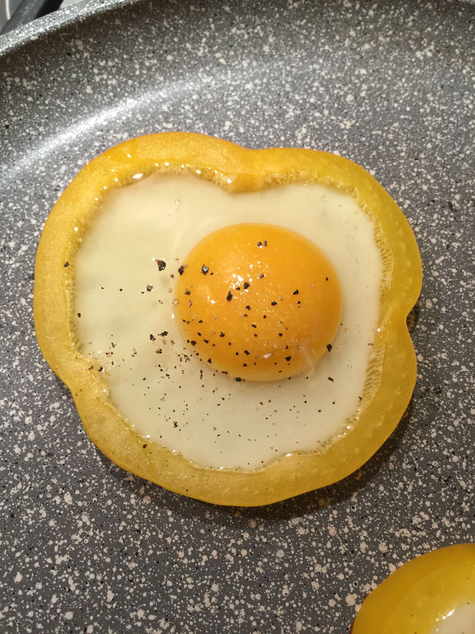 iPhone 6 Plus back camera 4.15mm f/2.2 sample photo. Eggs, peppers, health photography