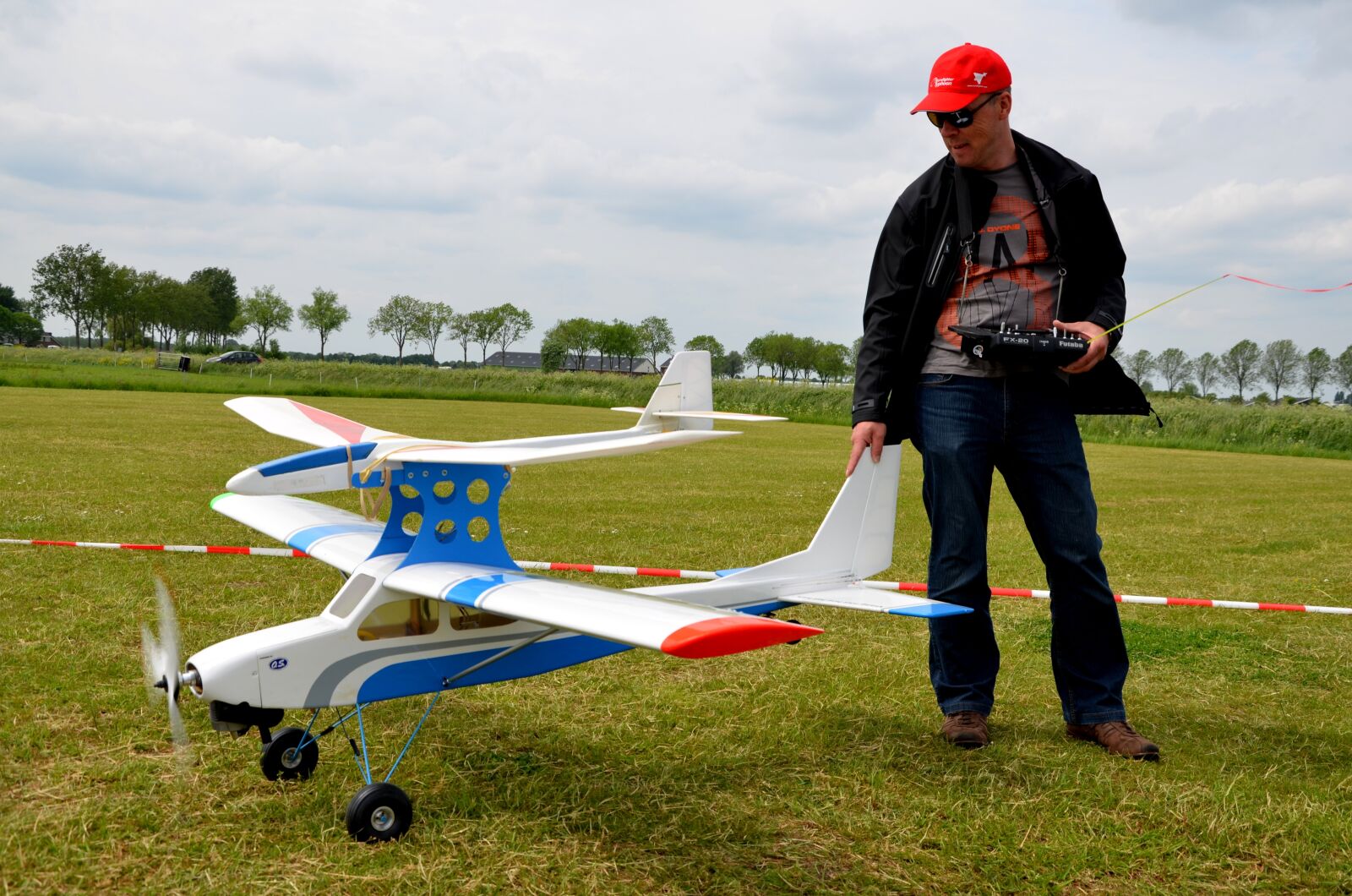 Nikon D7000 sample photo. Modelflying, nature, hobby photography