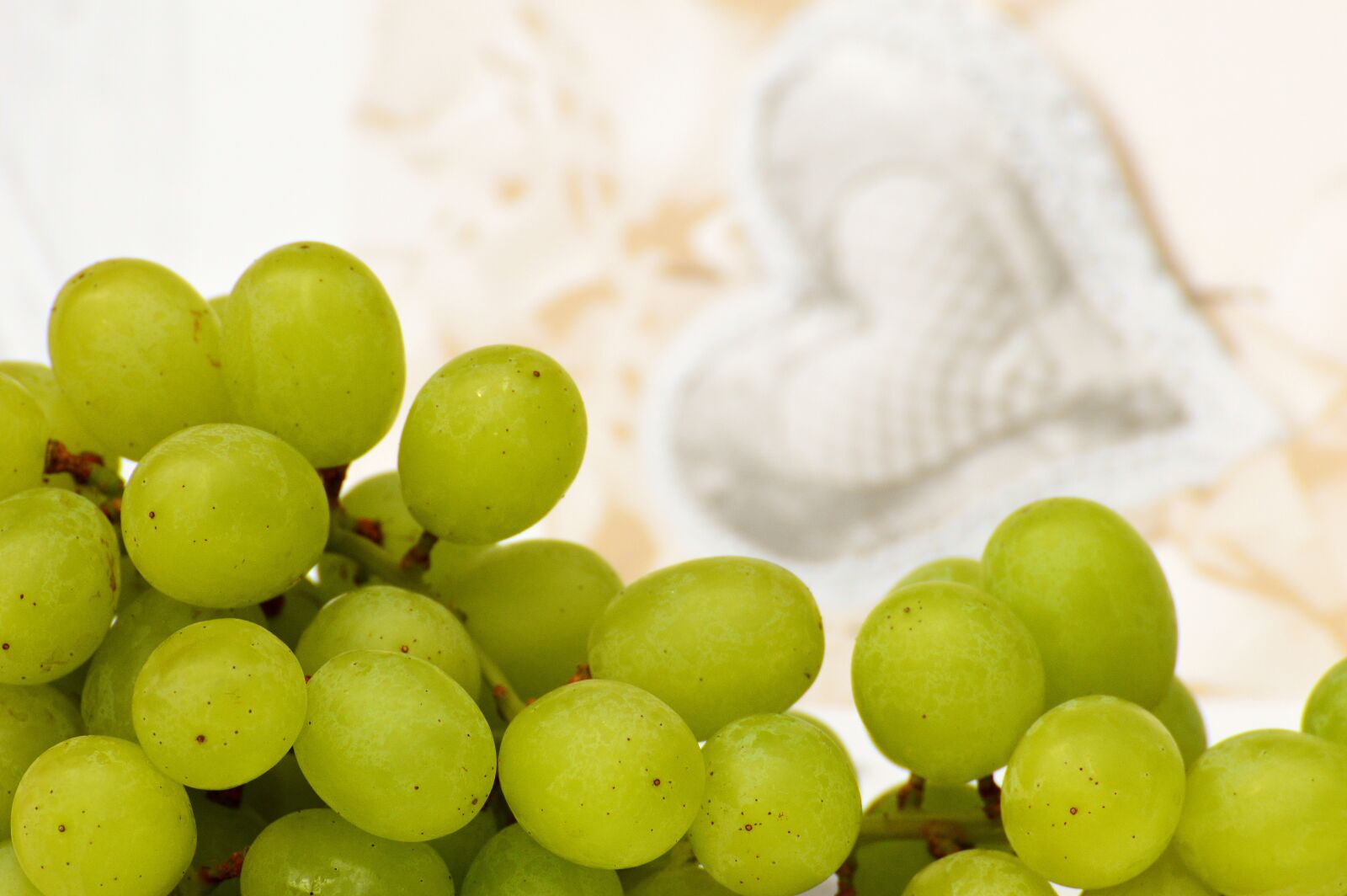 Nikon D3200 sample photo. Grapes, fruits, healthy photography