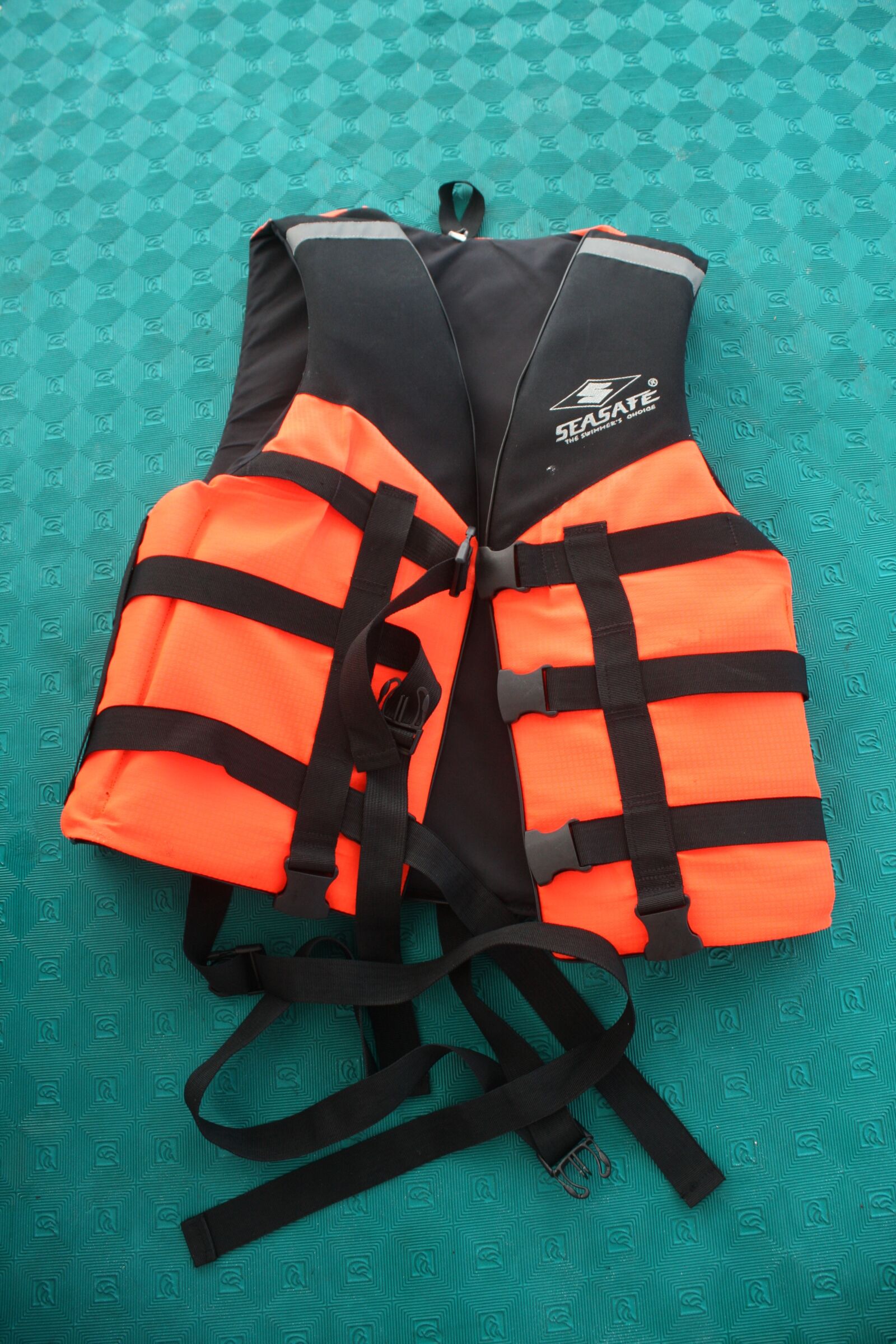 Canon EOS 40D sample photo. Life jackets, best life photography