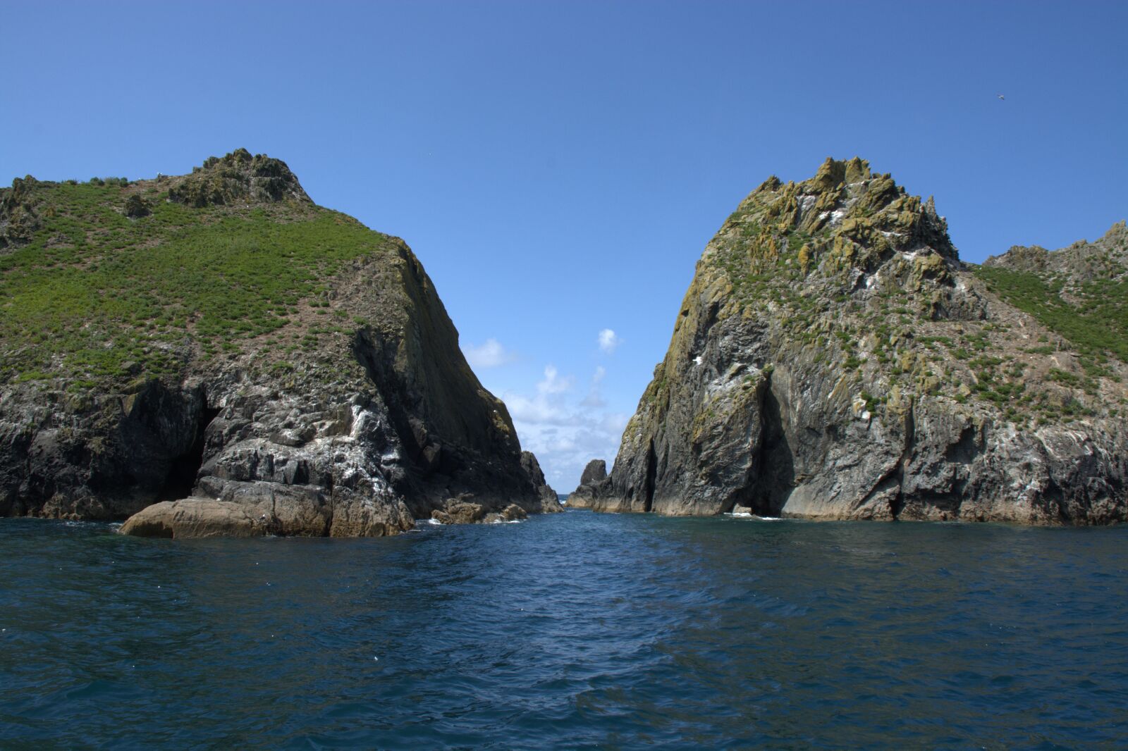 Nikon D5200 sample photo. Cornwall, giant, rock photography
