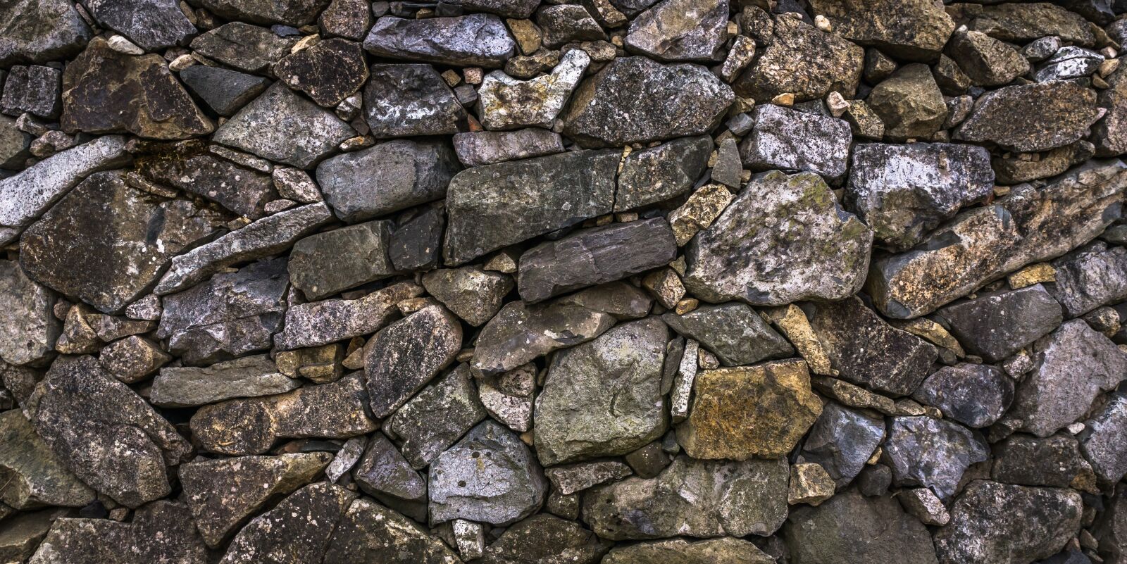 Sony E 30mm F3.5 Macro sample photo. Stone, stone wall, texture photography