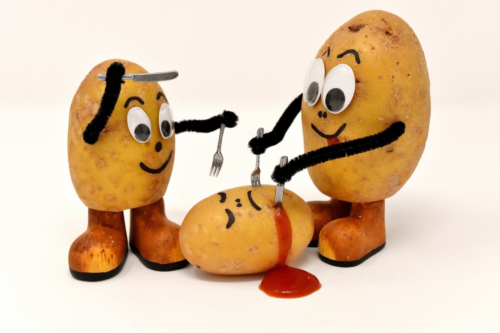 Nikon D7200 sample photo. Cannibals, funny, potatoes photography