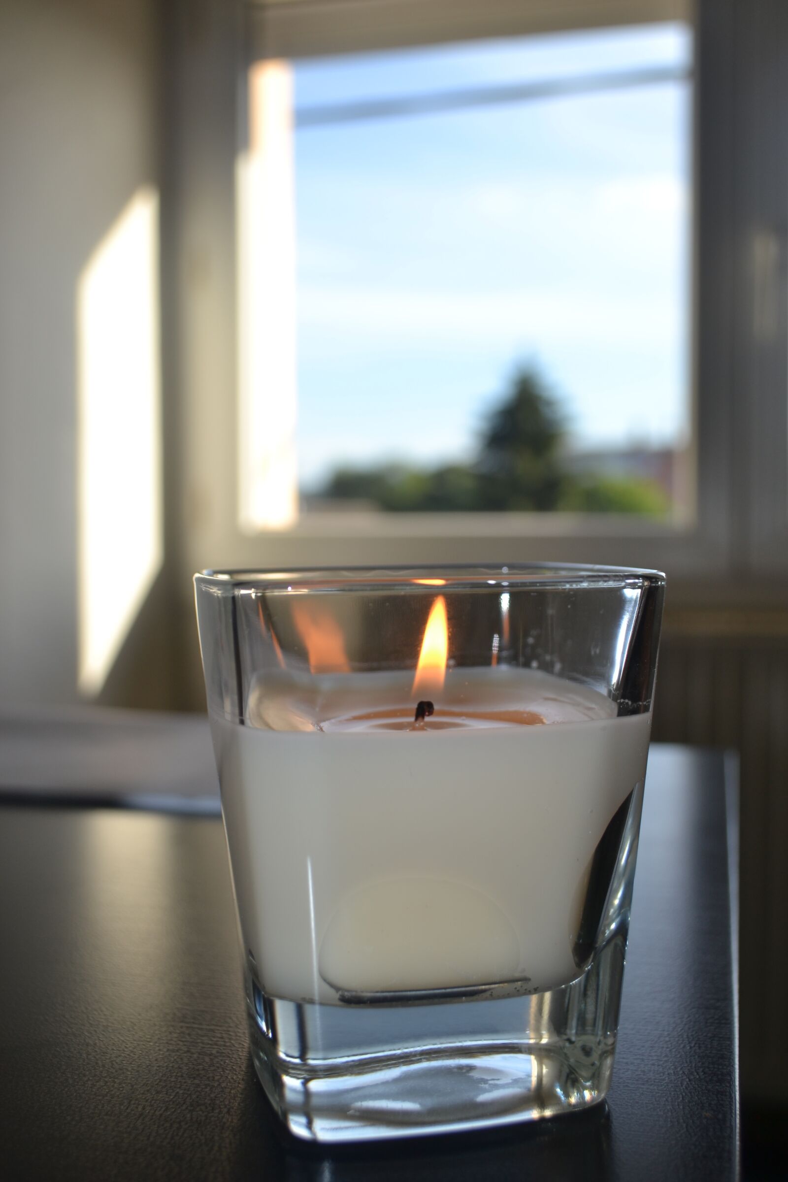 Nikon D3100 sample photo. Light, candela, day photography