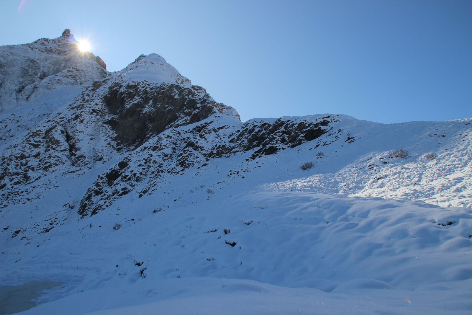 Canon EOS 600D (Rebel EOS T3i / EOS Kiss X5) sample photo. Winter, mountains, alpine photography