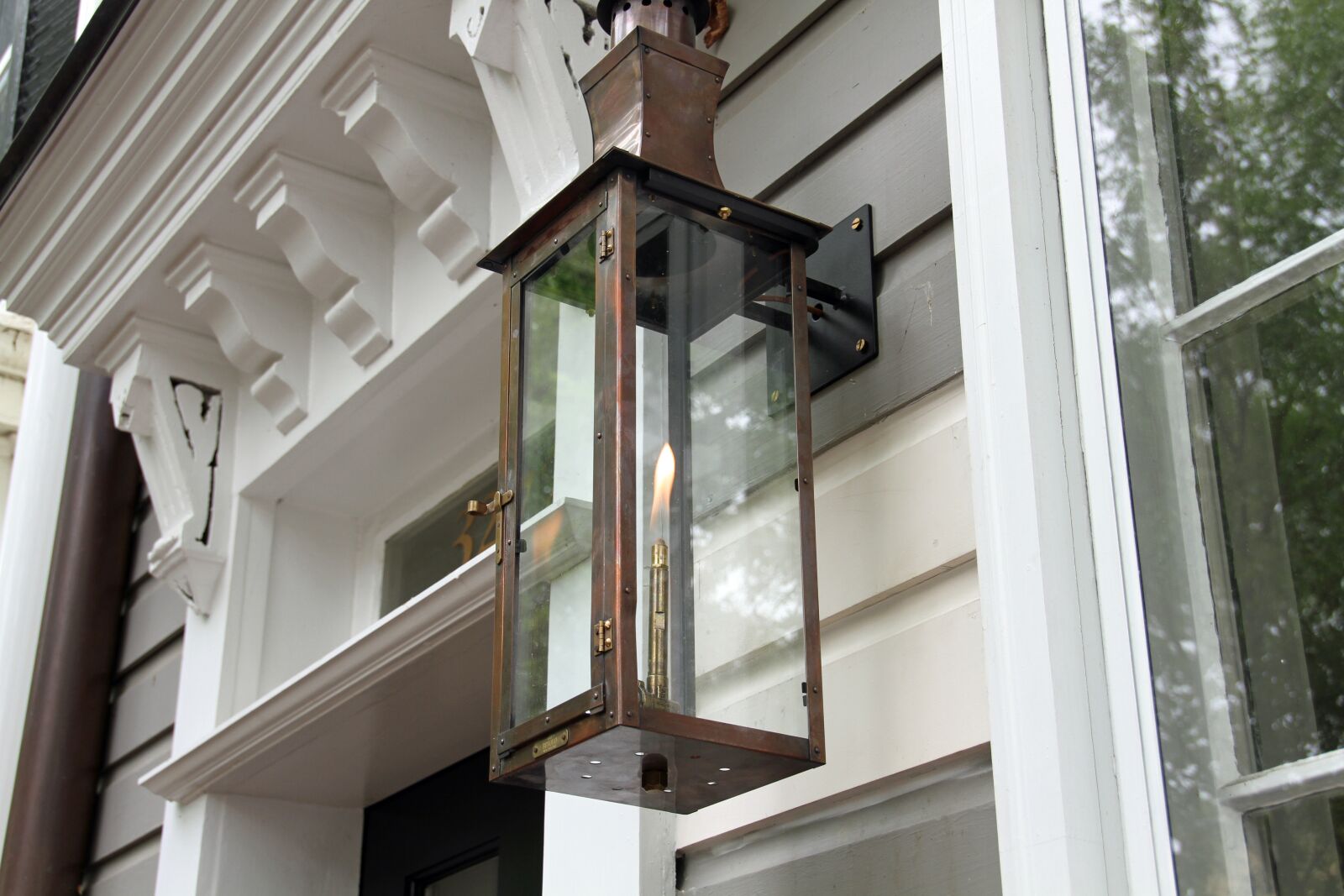 Canon EOS 7D sample photo. Lantern, light, outdoor photography