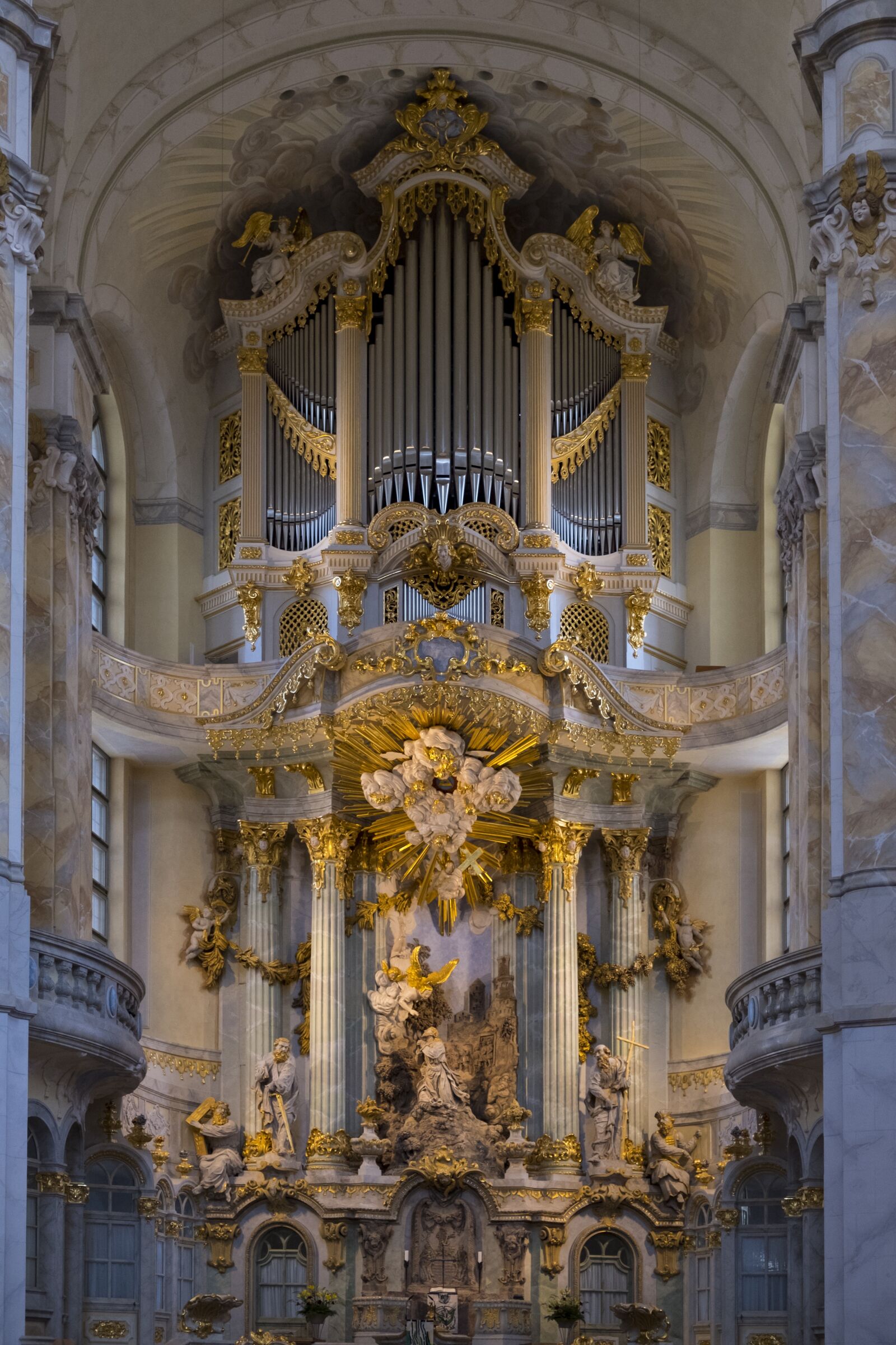 Fujifilm XF 18-55mm F2.8-4 R LM OIS sample photo. Church, frauenkirche, dresden photography