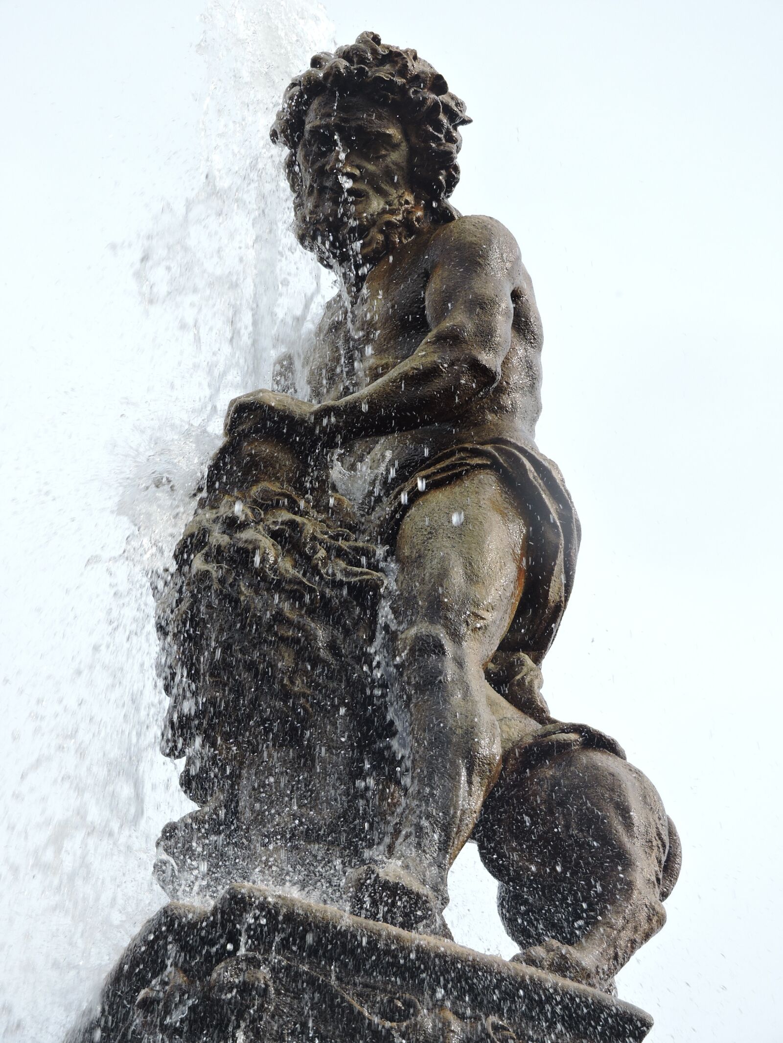 Nikon Coolpix P600 sample photo. Fountain, czech budejovice, statue photography