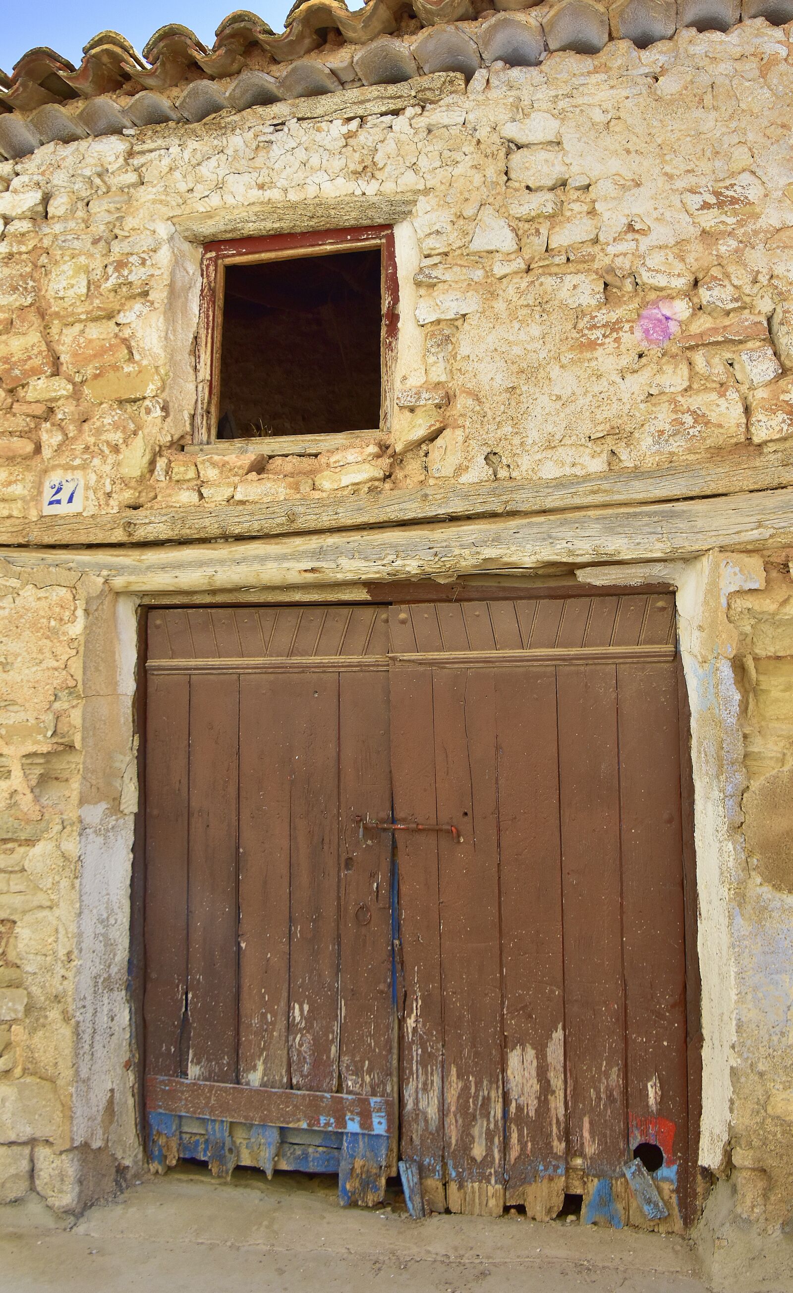 Nikon D7200 sample photo. Street, house, old photography