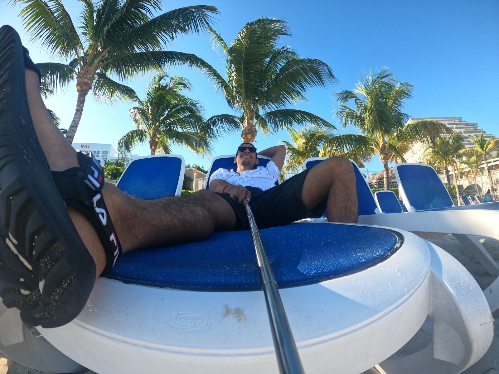 GoPro Hero8 Black sample photo. Vacation, beach, tourist photography