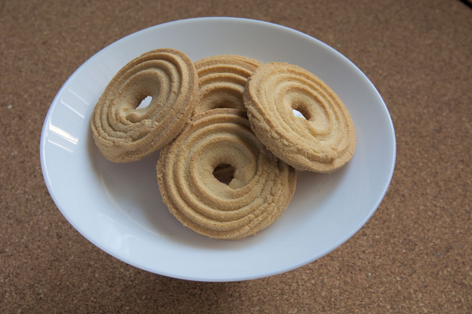 Nikon D7100 sample photo. Biscuits, plate, sweet photography