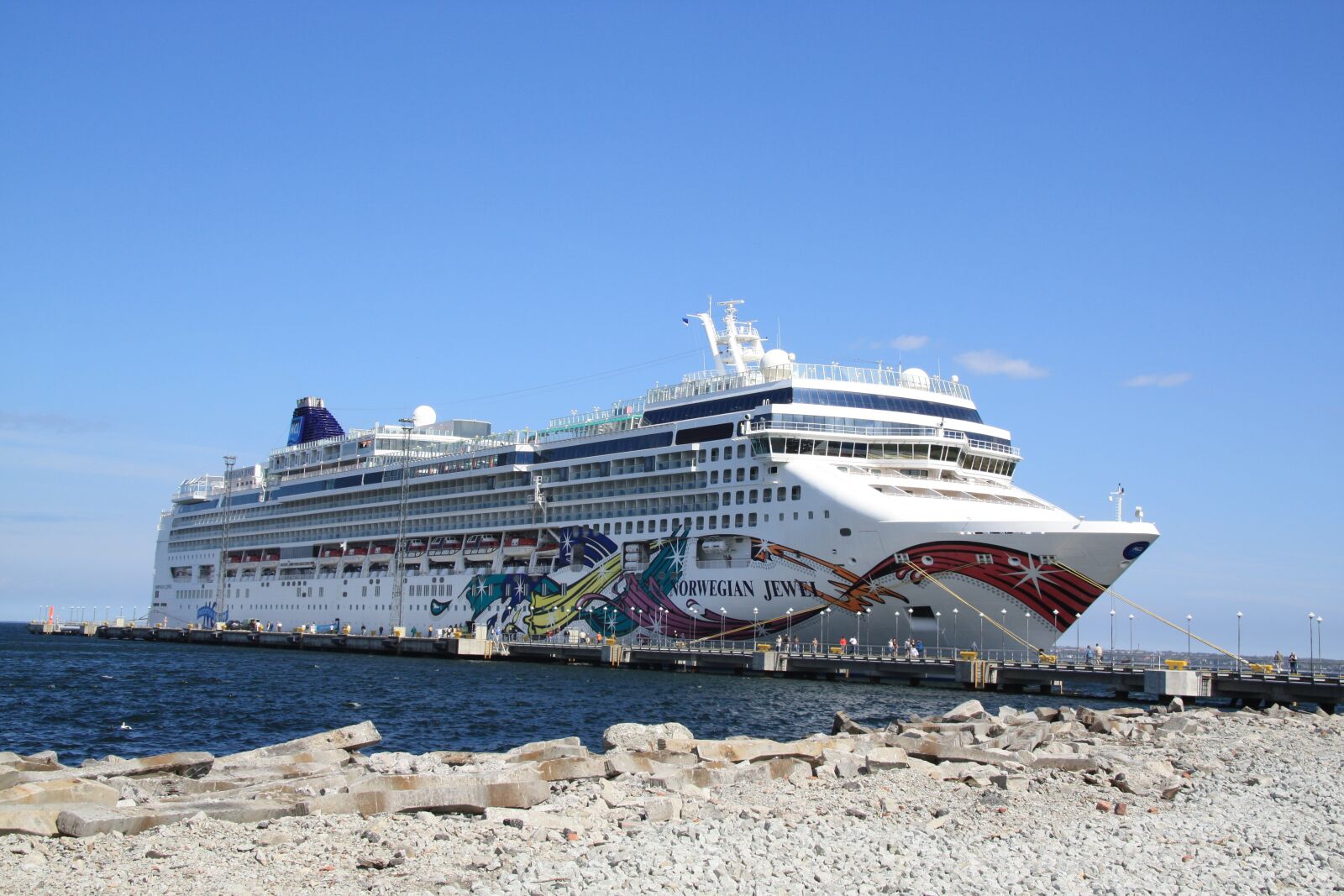 Canon EOS 450D (EOS Rebel XSi / EOS Kiss X2) sample photo. Norwegian jewel, norwegian cruise photography