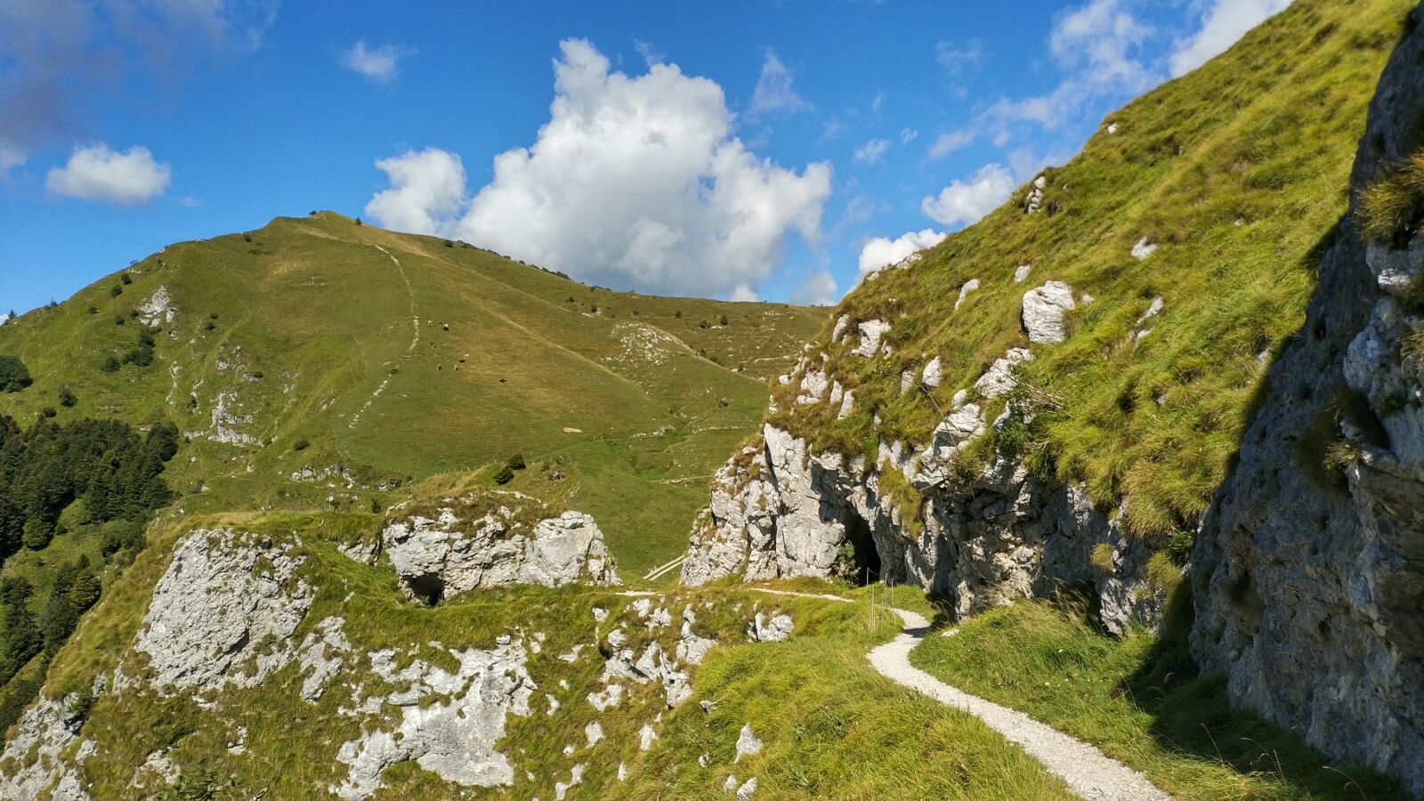 Xiaomi Mi MIX 2 sample photo. Mountains, trail, pathway photography