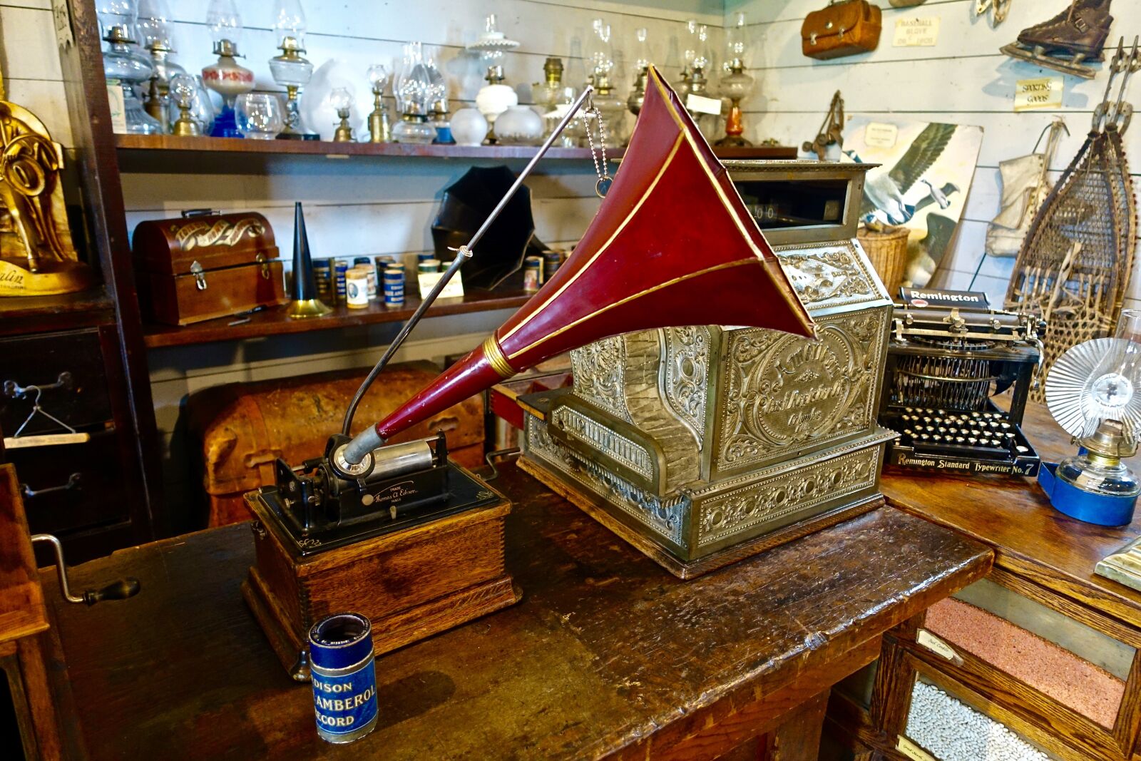 Sony Cyber-shot DSC-RX100 III sample photo. Phonograph, vintage, gramophone photography