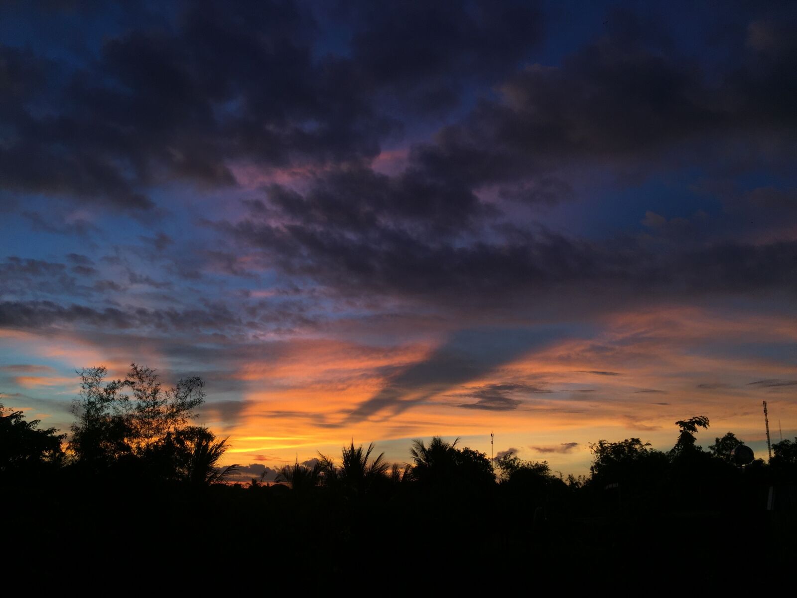 iPhone 6 back camera 4.15mm f/2.2 sample photo. Sky, beauty, high photography