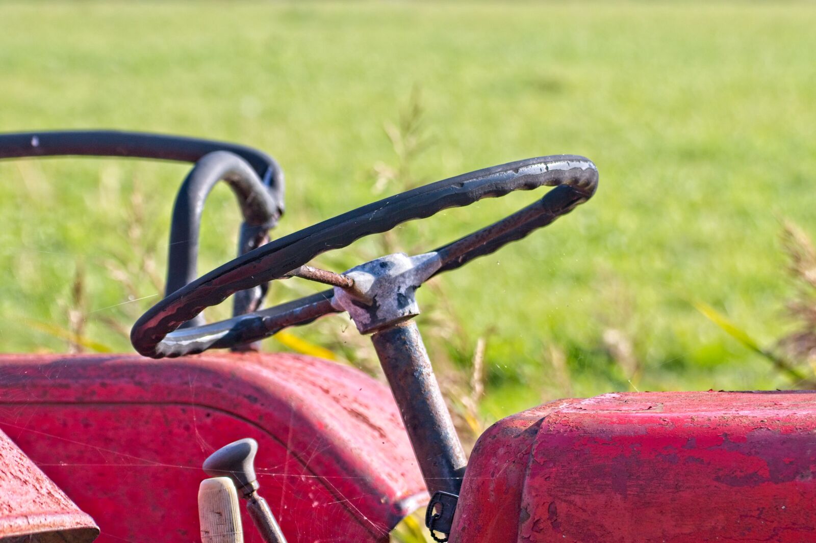 Canon EOS 70D sample photo. Tractor, old, history photography