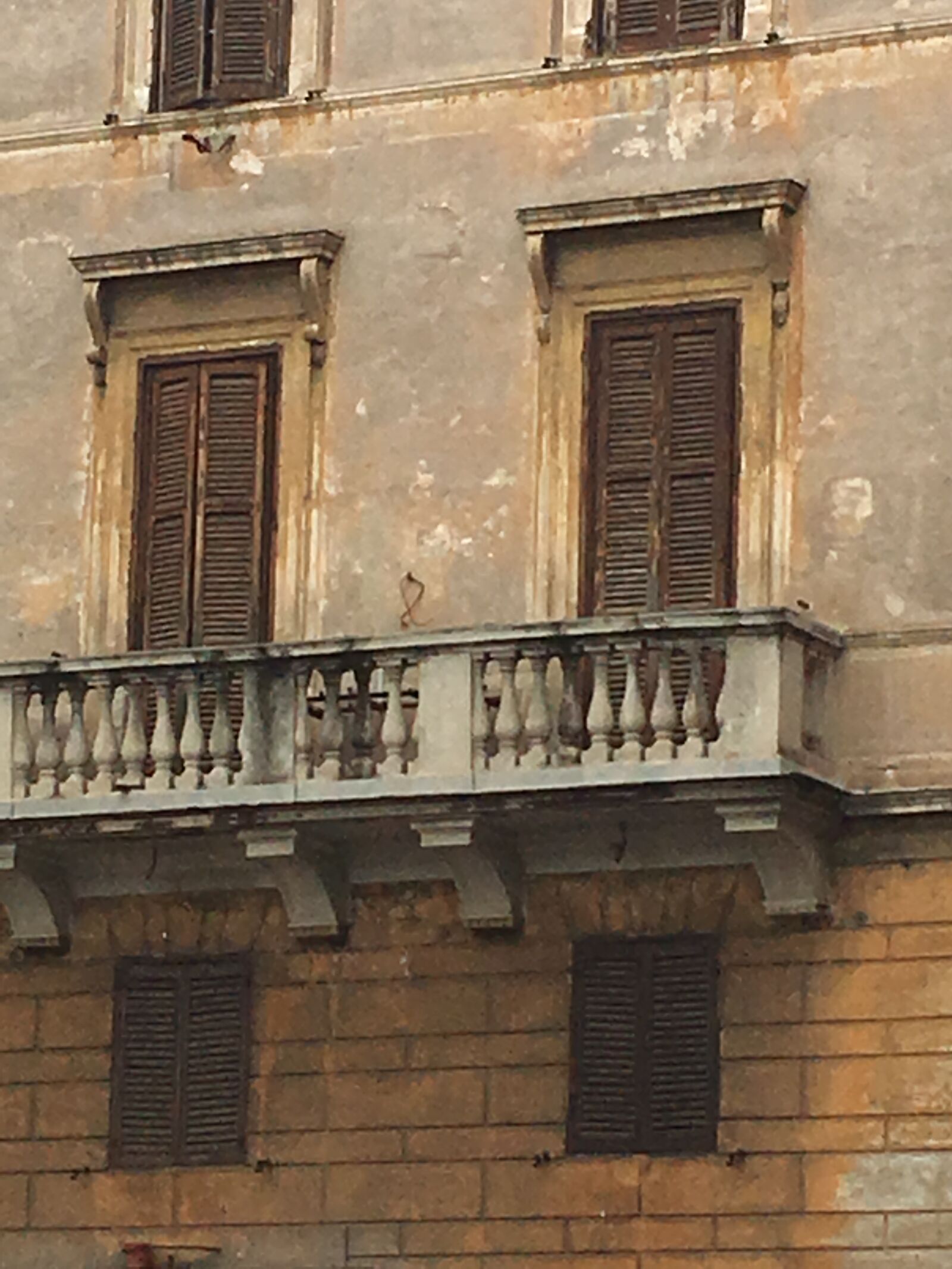 Apple iPhone 6s sample photo. Building, italy, architecture photography