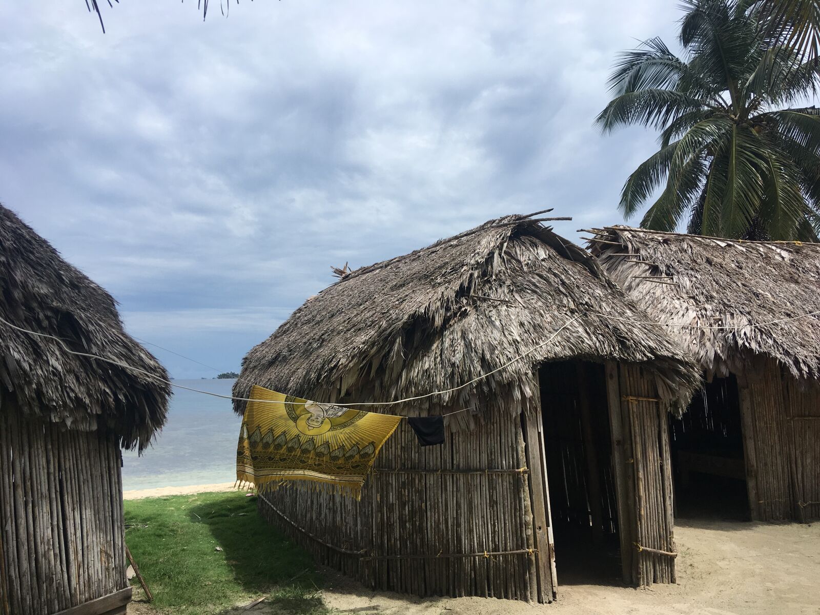 iPhone SE back camera 4.15mm f/2.2 sample photo. Panama, tribe, isolation photography