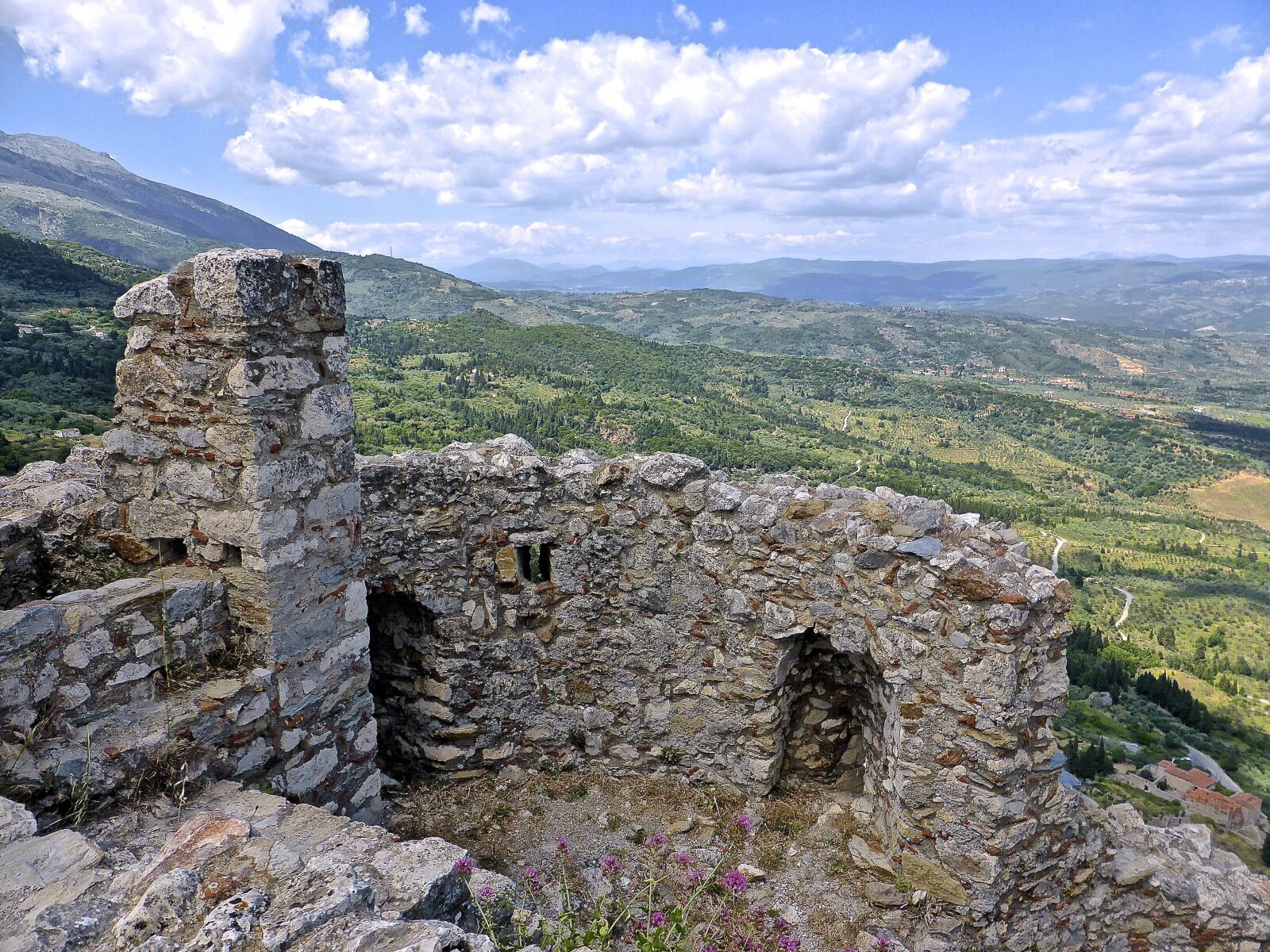 Panasonic DMC-TZ41 sample photo. Mystras, citadel, fortress photography