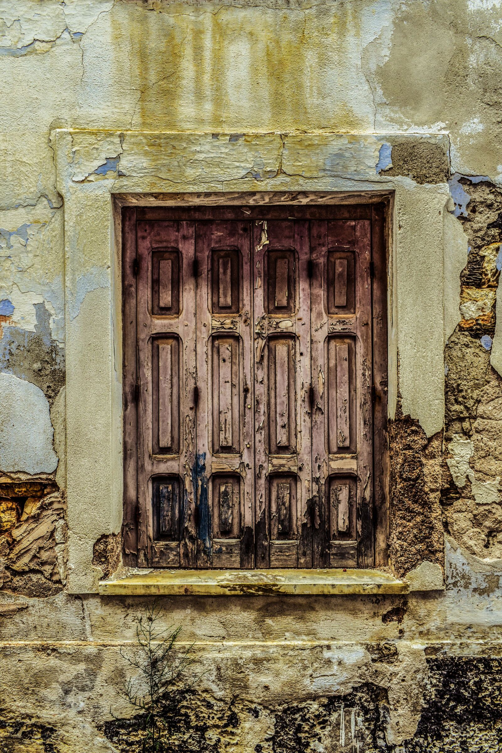 Nikon D3300 sample photo. Window, old house, damaged photography