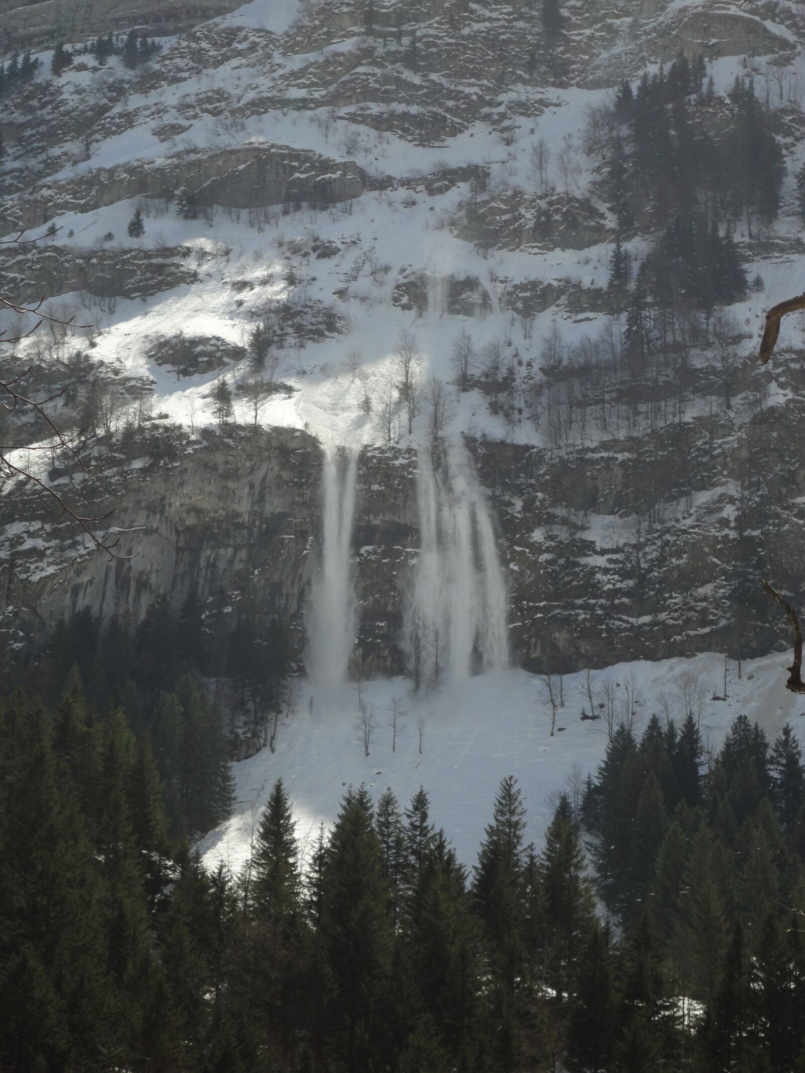 Sony Cyber-shot DSC-W560 sample photo. Avalanche, snow, avalanche danger photography