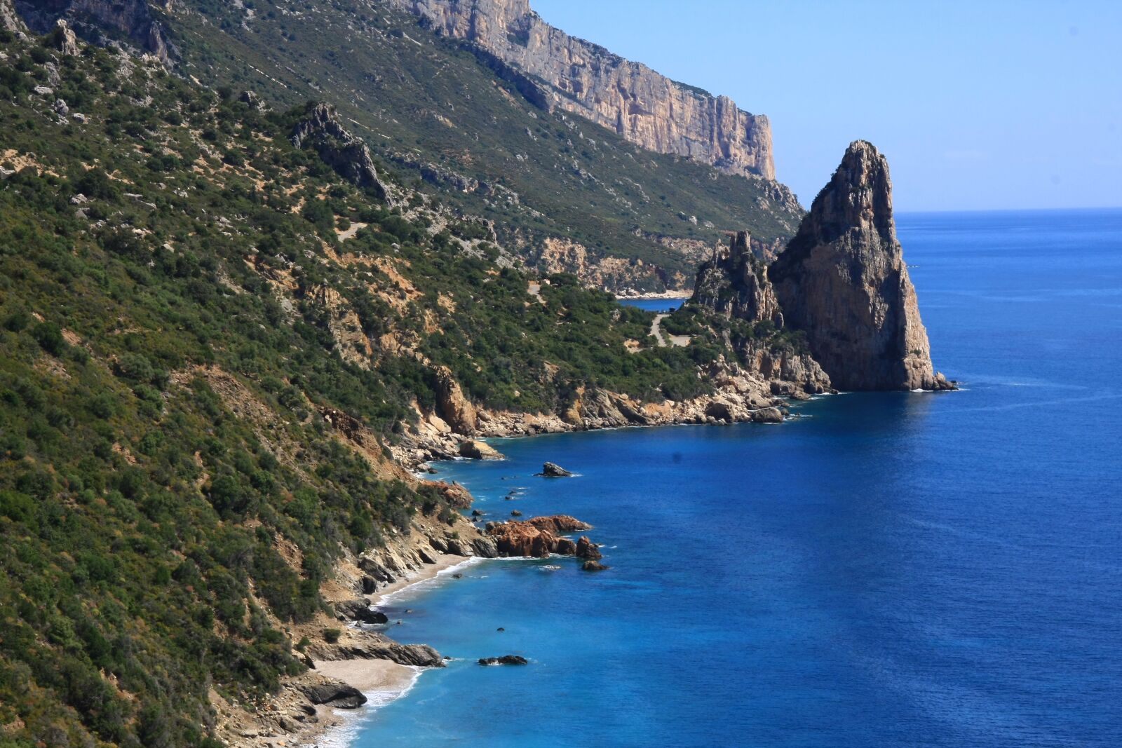 Canon EOS 40D sample photo. Sardinia, pedra longa, mediterranean photography