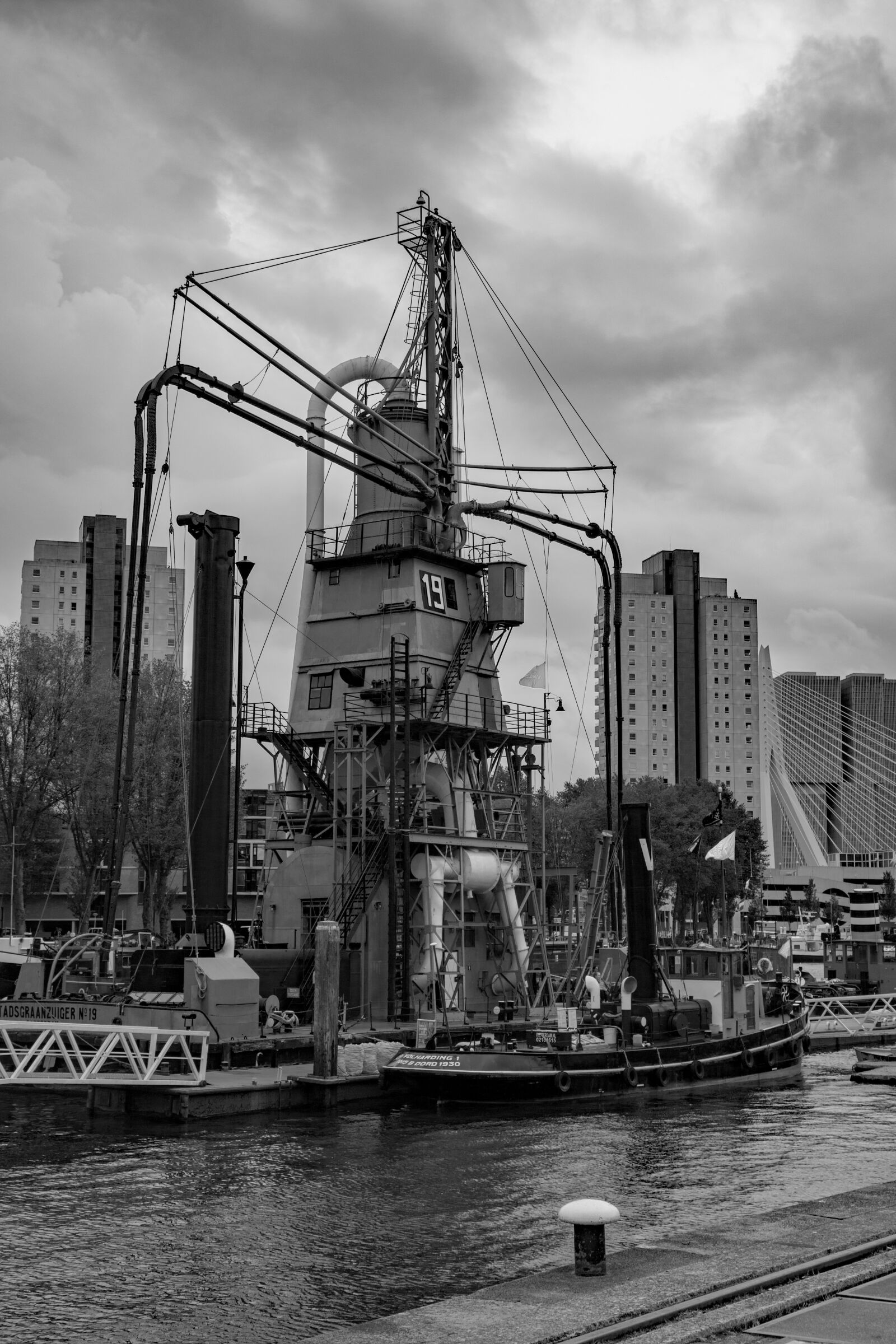 Canon EOS 6D Mark II sample photo. Port, faucet, industry photography