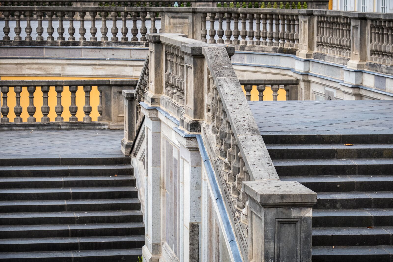 Canon PowerShot G3 X sample photo. Railing, stairs, gradually photography