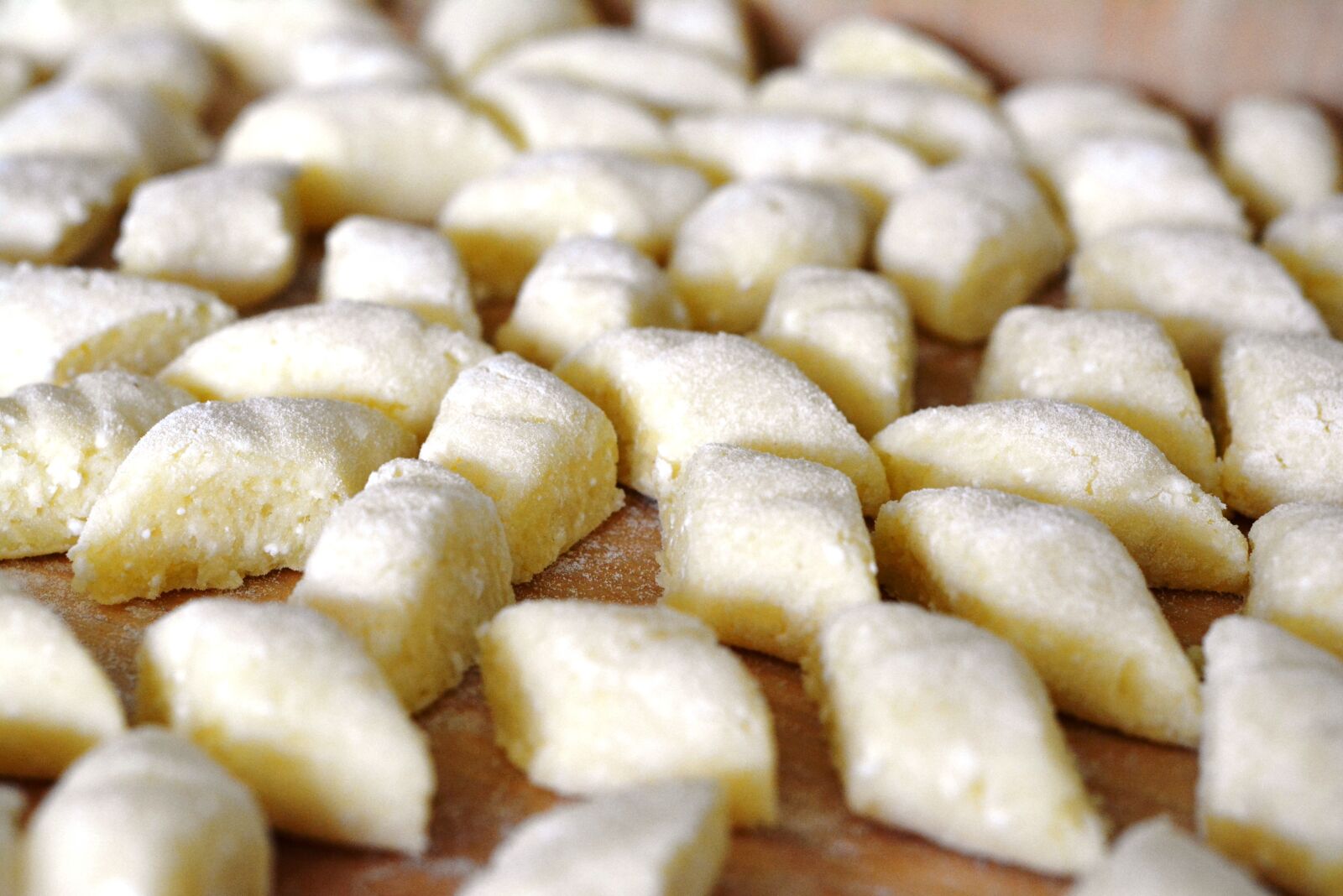 Nikon D5200 sample photo. Hooves, cooking, last photography