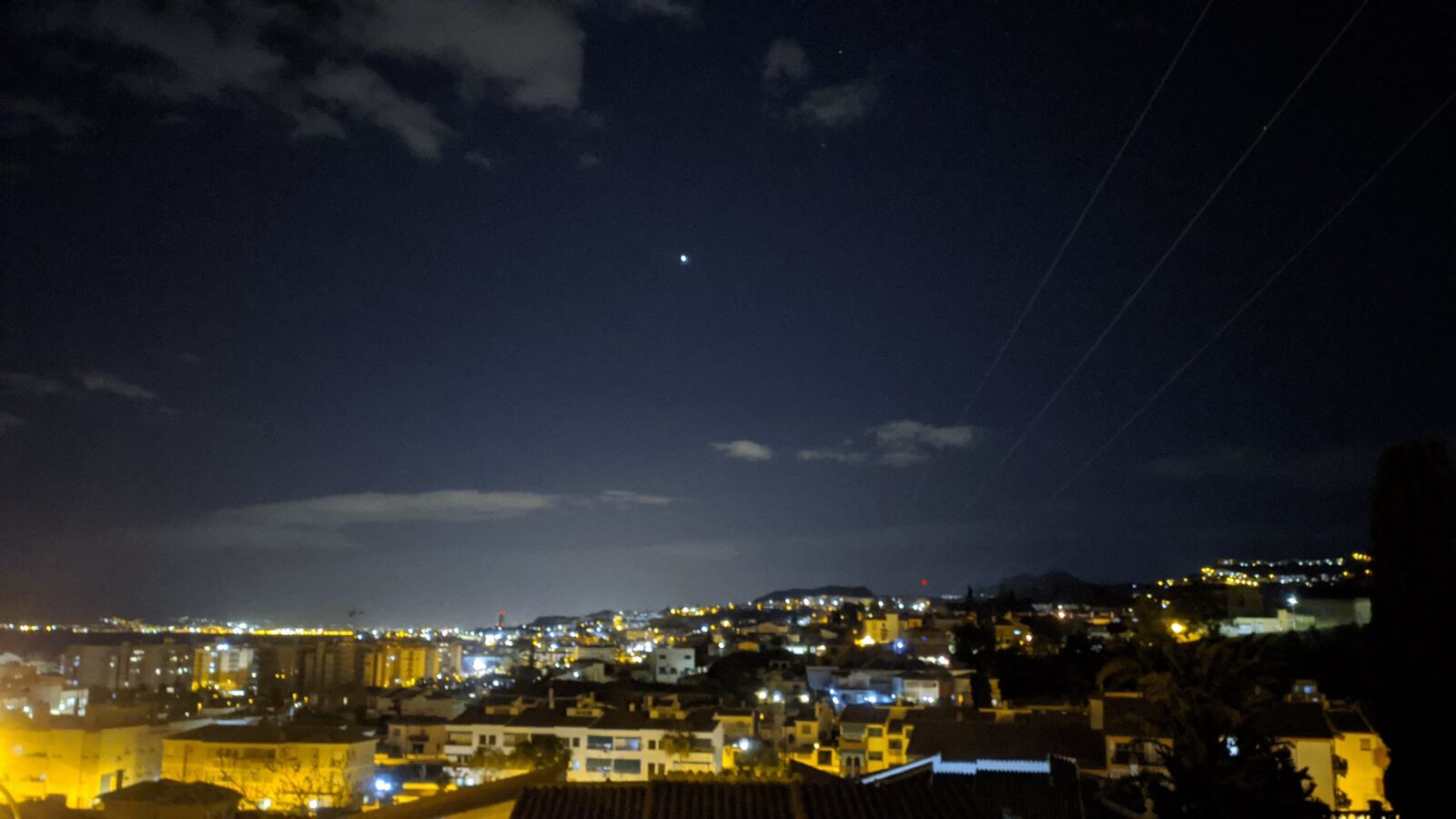Xiaomi Redmi Note 7 sample photo. Night, city, light photography