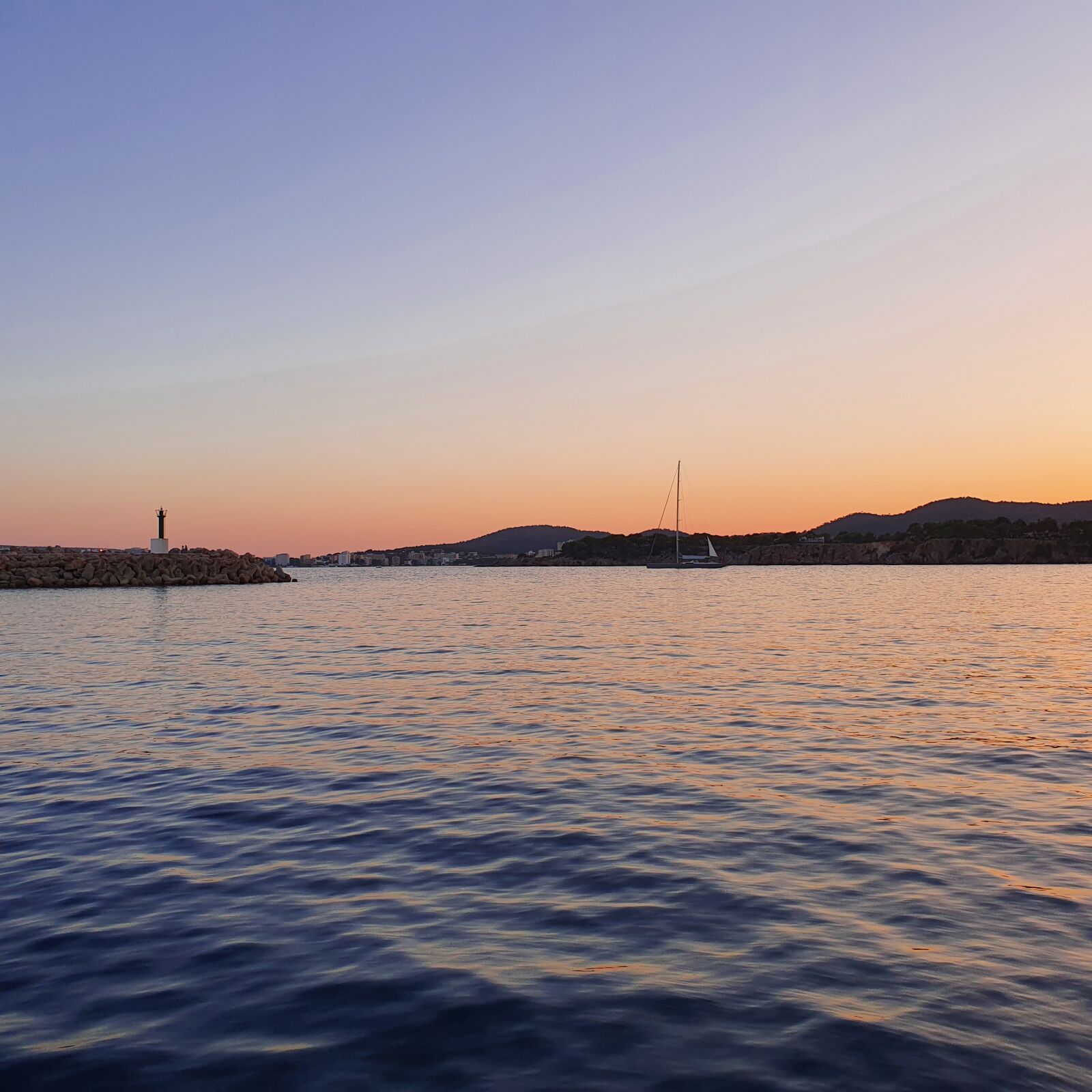 Samsung Galaxy S10 sample photo. Sunset, sea, summer photography