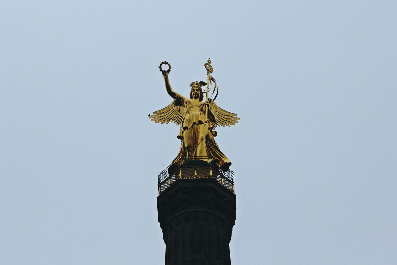 Canon EOS 1200D (EOS Rebel T5 / EOS Kiss X70 / EOS Hi) sample photo. Siegessäule, berlin, capital photography