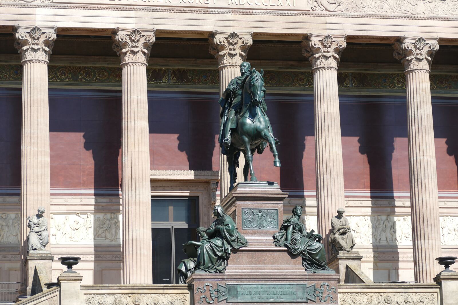 Panasonic Lumix DMC-FZ1000 sample photo. Berlin, museum island, architecture photography
