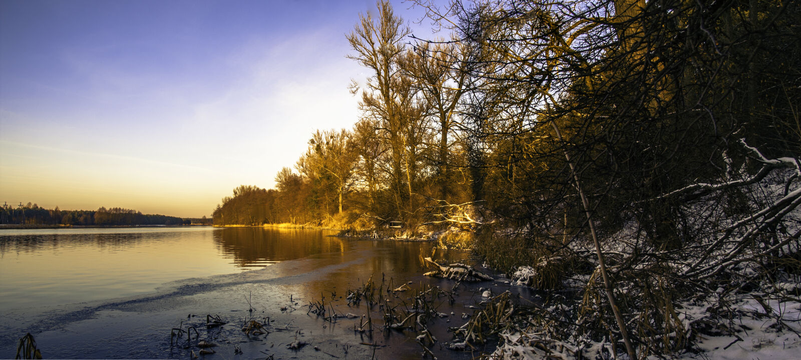 KONICA MINOLTA DYNAX 7D sample photo. Cold, frost, outdoors, panorama photography