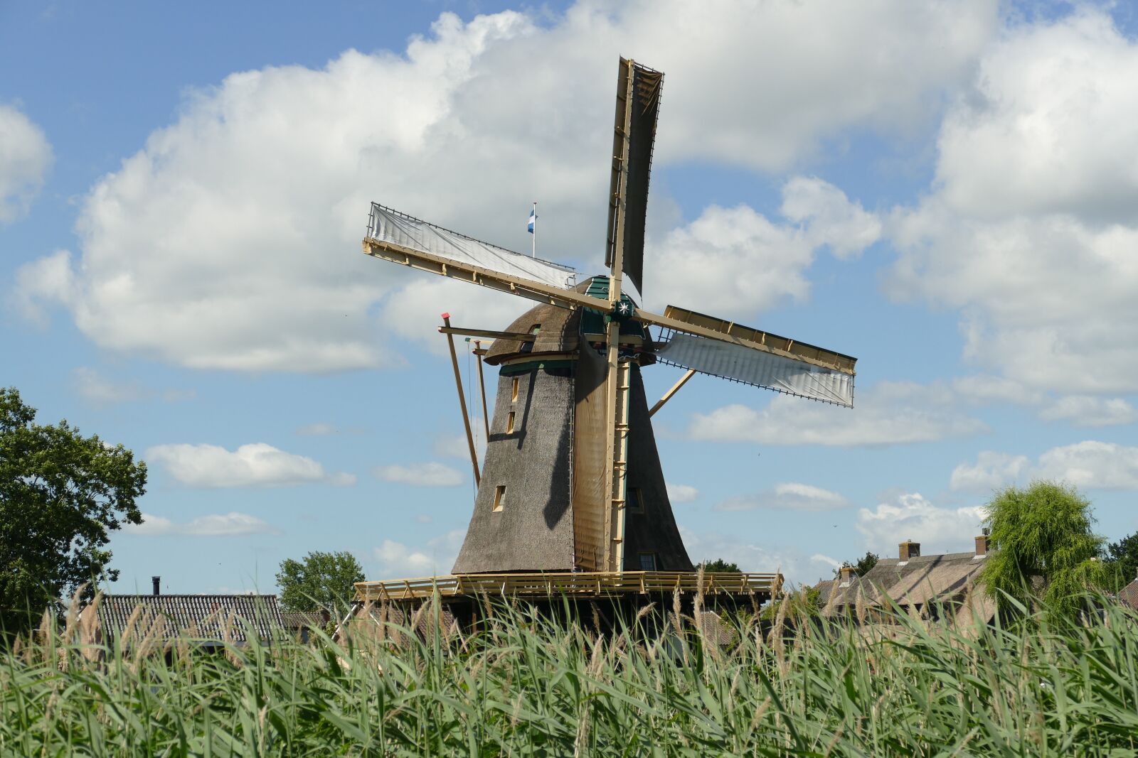 Panasonic Lumix DMC-FZ1000 sample photo. Mill, wind mill, architecture photography