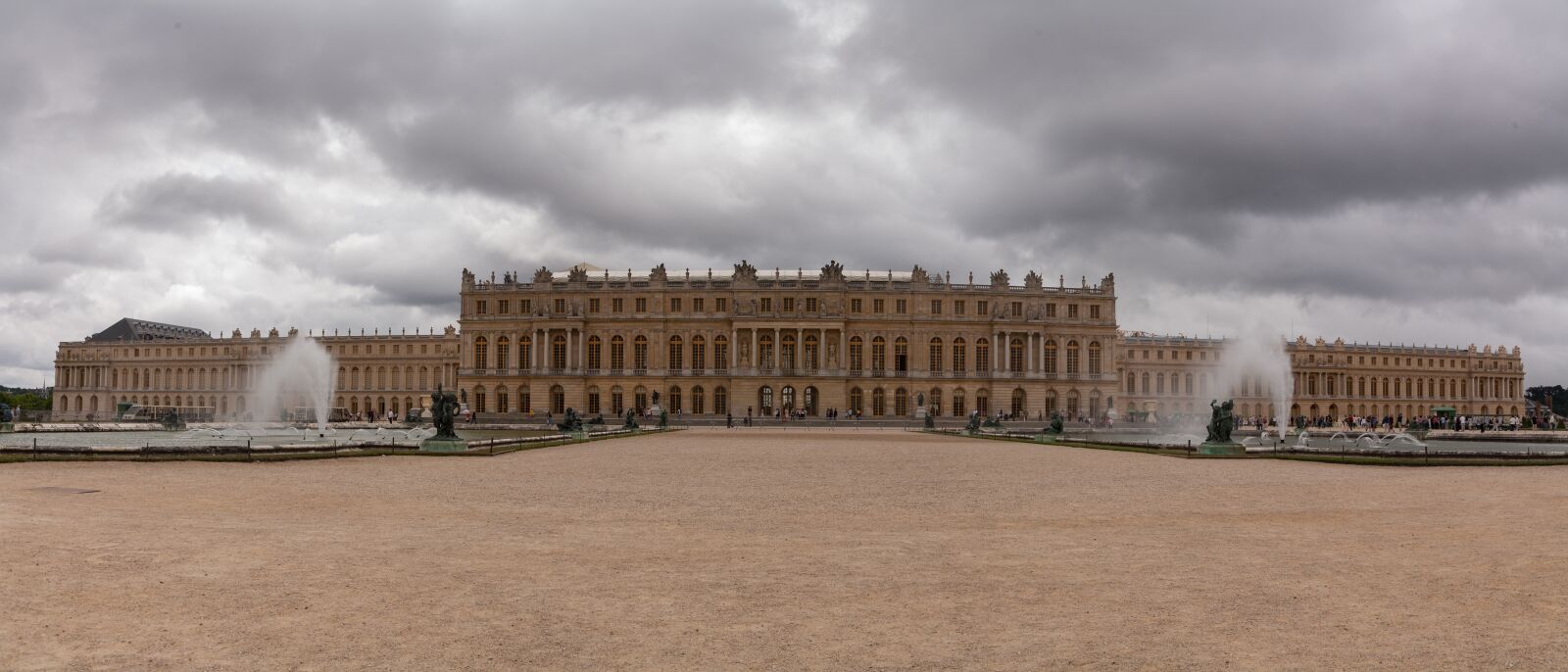 Canon EOS 5D + Canon EF 24-105mm F4L IS USM sample photo. Versailles palace, panorama, france photography