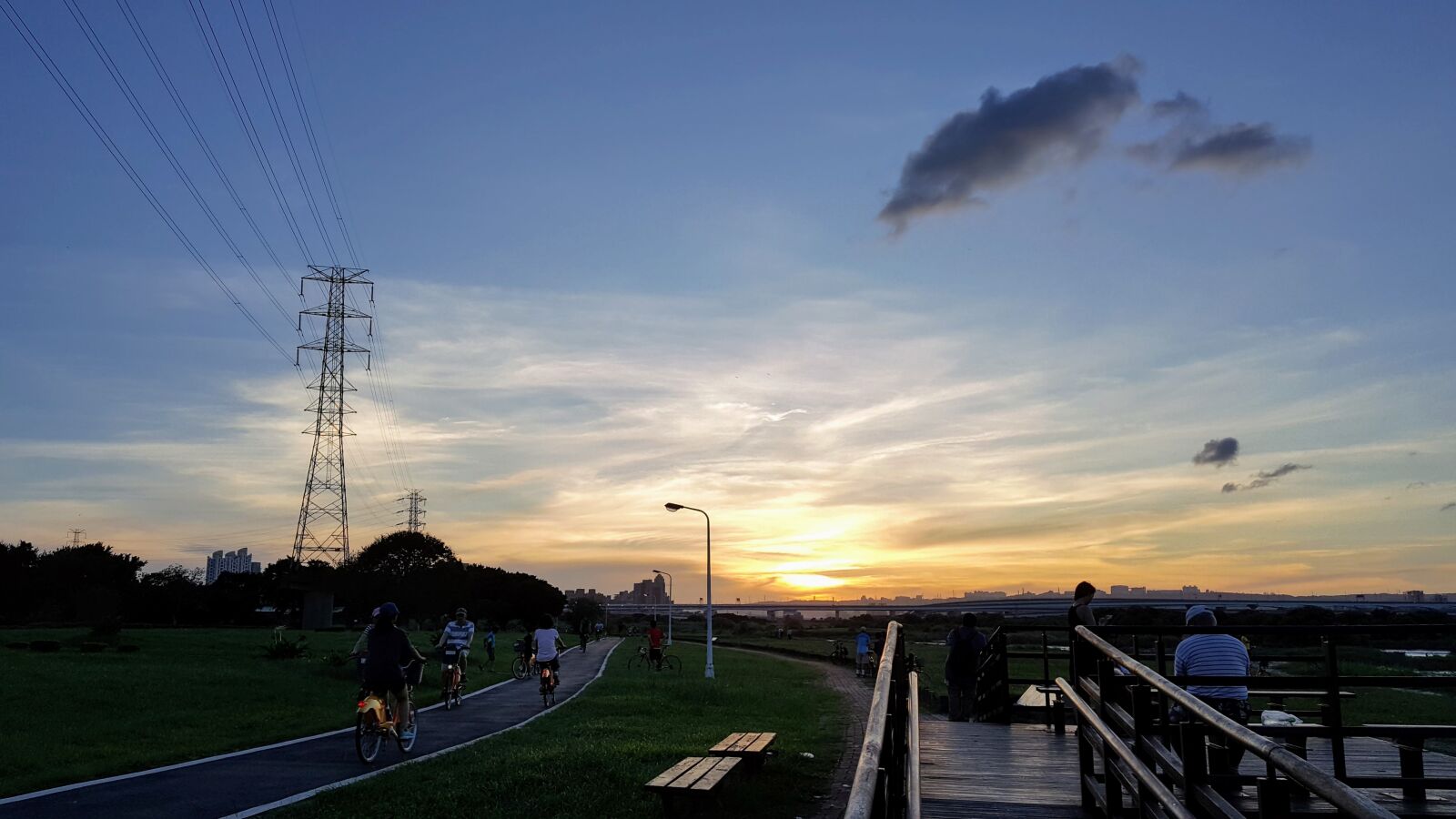 Samsung Galaxy Note5 sample photo. Sunset, sky, landscape photography