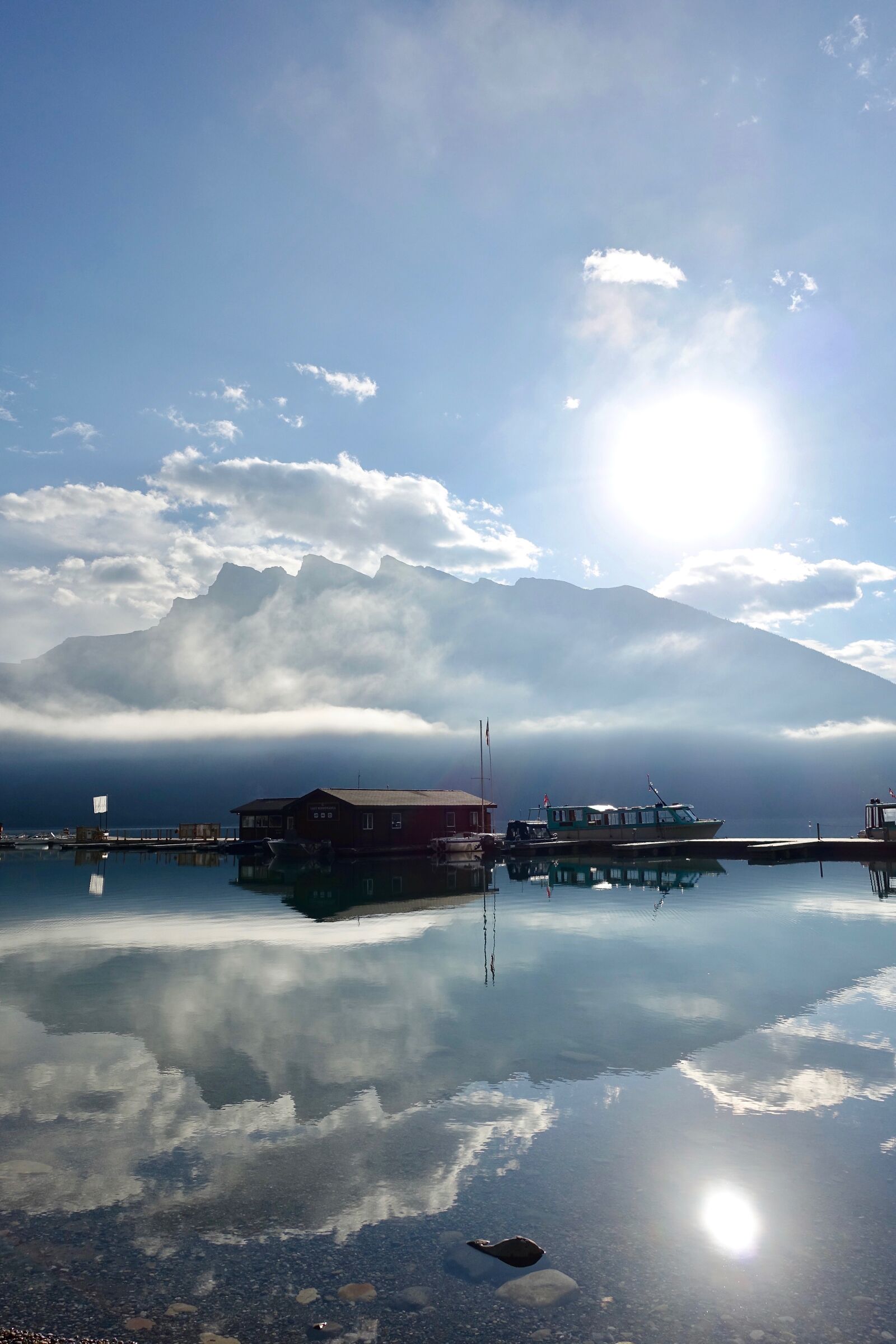 Sony Cyber-shot DSC-RX100 III sample photo. Reflection, boats, tranquil photography