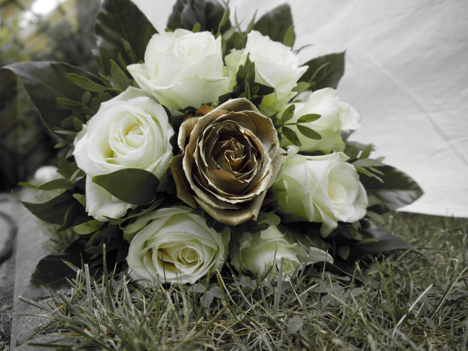 Panasonic DMC-G70 sample photo. Golden weddings, wedding, gold photography