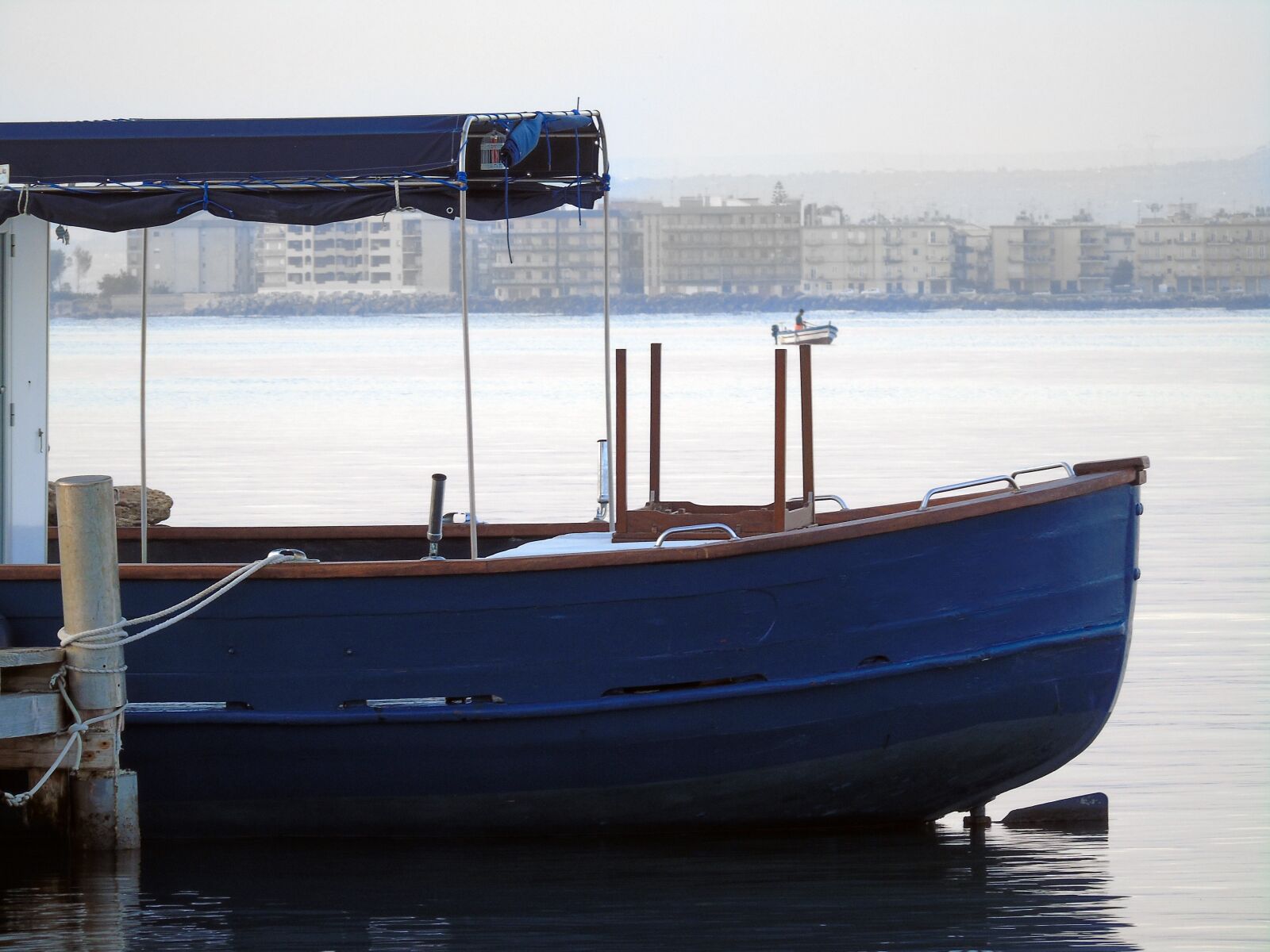 Sony Cyber-shot DSC-H400 sample photo. Boat, sea, sicily photography