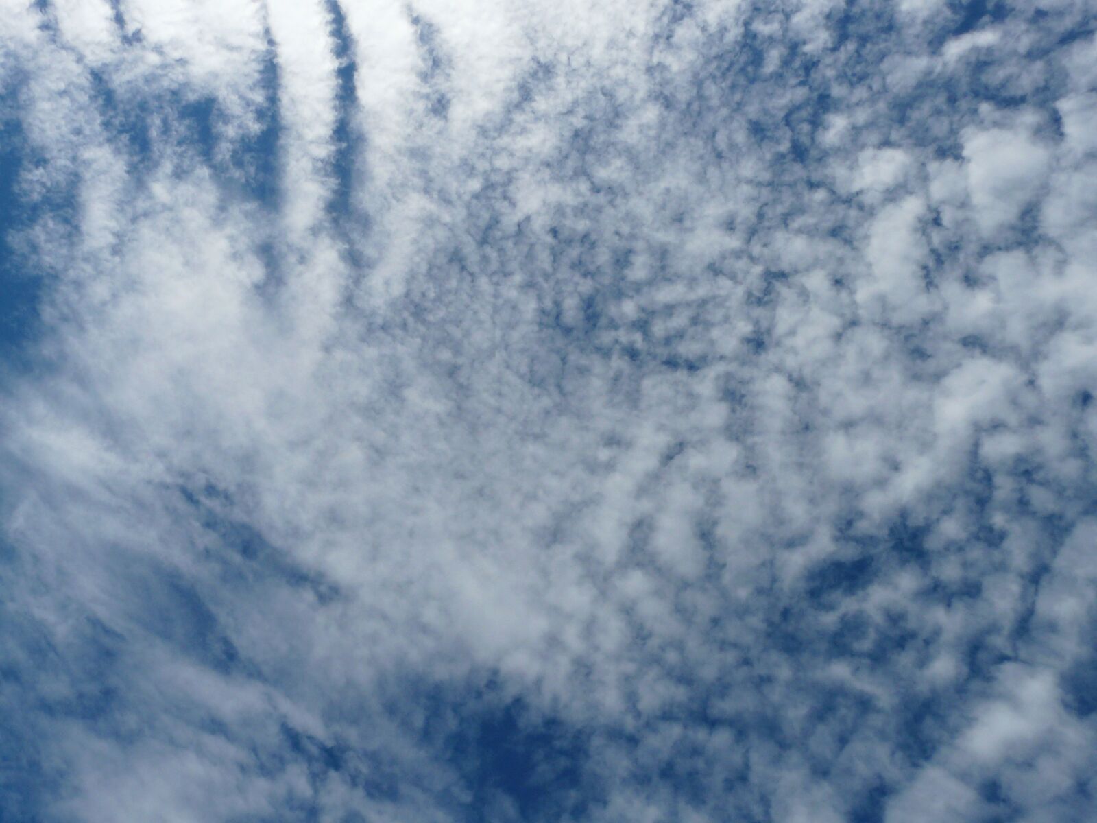 Panasonic DMC-FZ18 sample photo. Clouds, sky, cloudiness photography