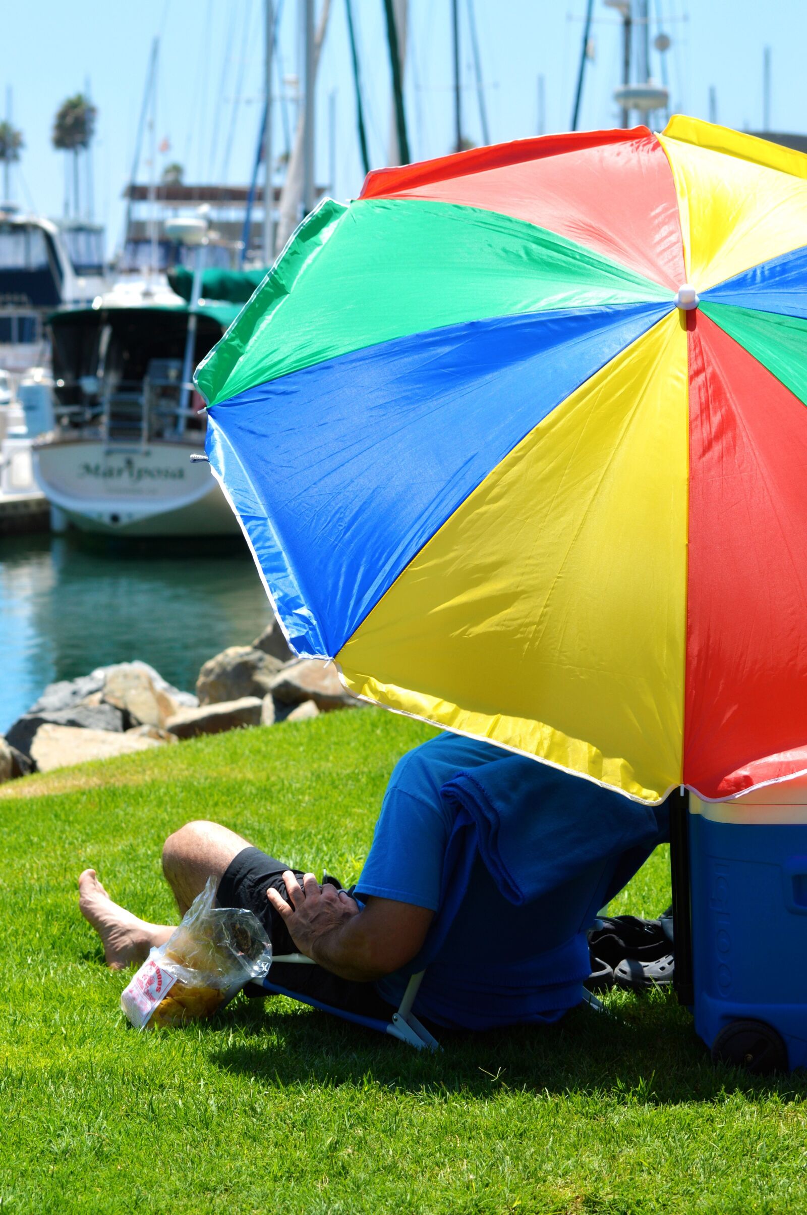 Nikon D3200 sample photo. Umbrella, rainbow, colorful photography